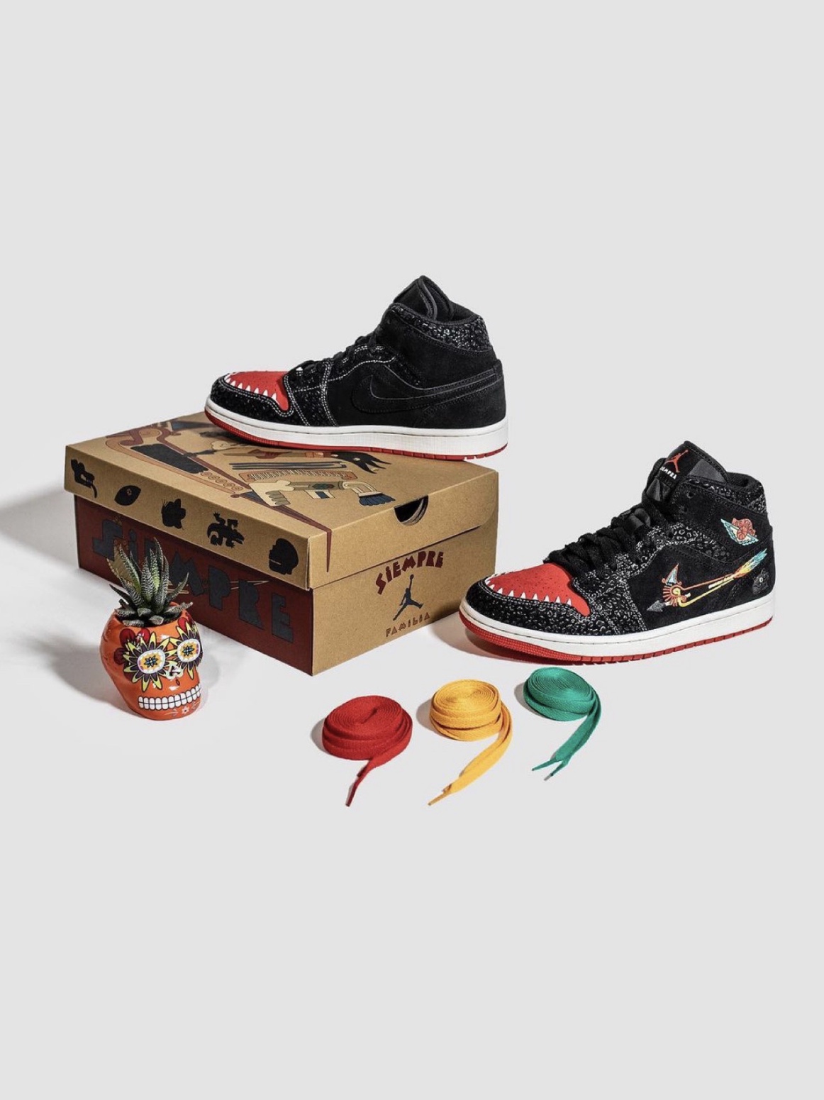 Jordan 1 Mid SE Siempre Familia 착용 스타일 - 2