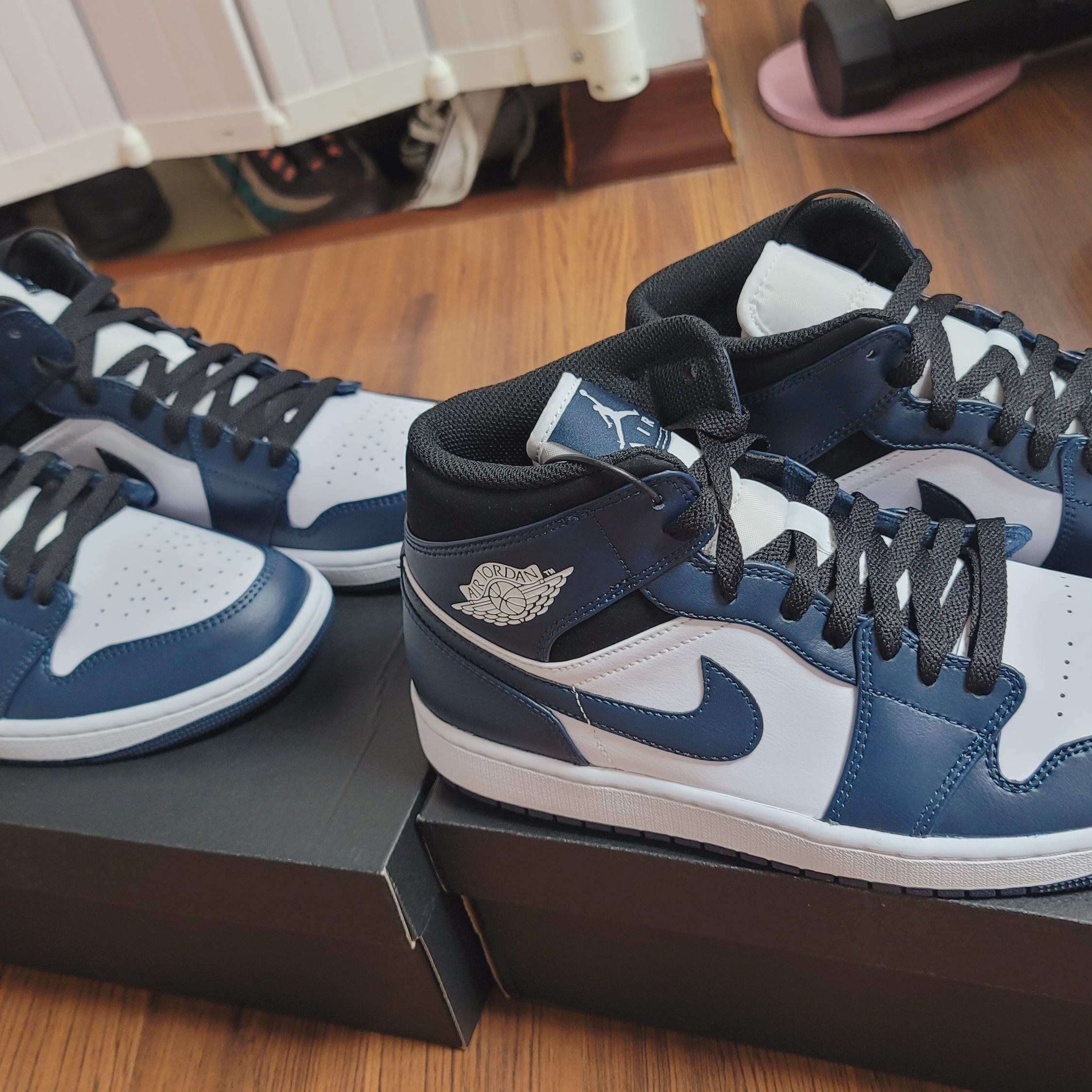 Jordan 1 Mid Dark Teal 착용 스타일 - 1