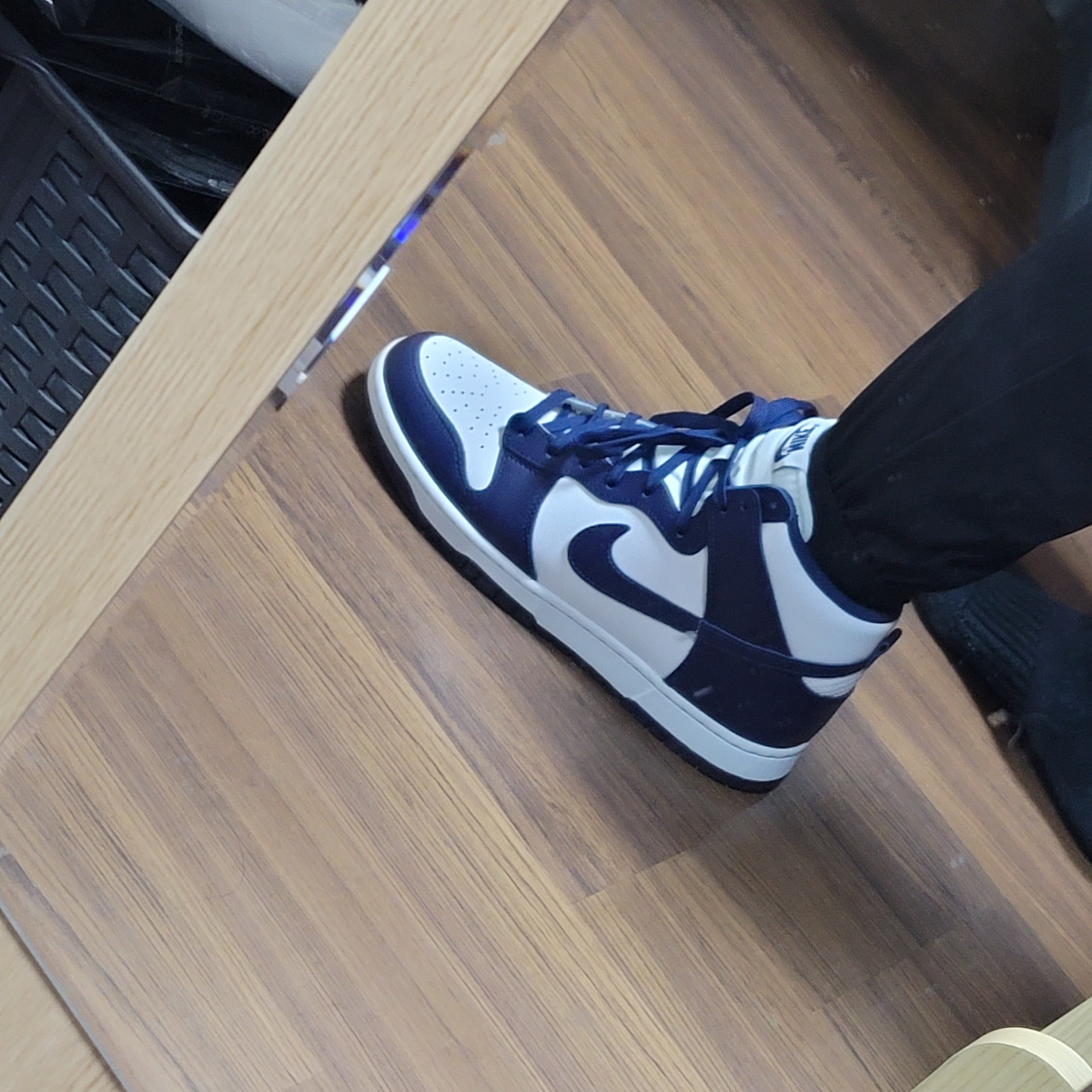 Nike Dunk High Retro Championship Navy 착용 스타일 - 2