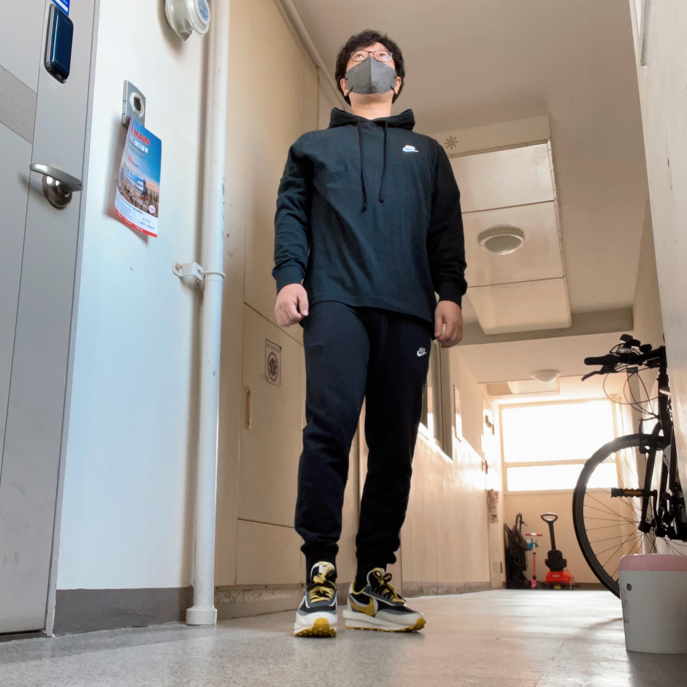 Nike x Sacai x Undercover LDWaffle Black Bright Citron 착용 스타일