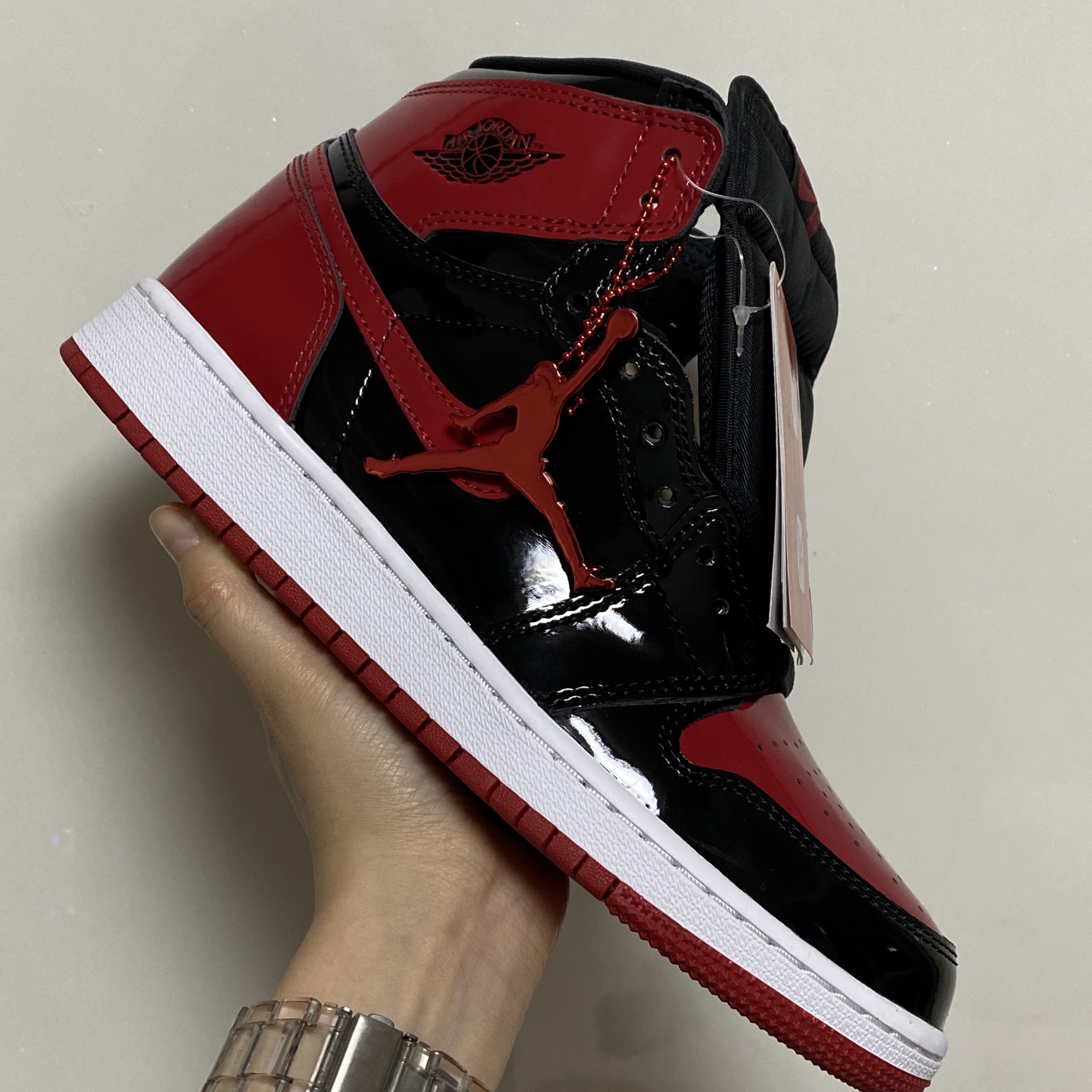 (GS) Jordan 1 Retro High OG Patent Bred 착용 스타일 - 2