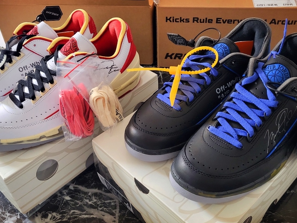 Jordan 2 x Off-White Retro Low SP White and Varsity Red, Jordan 2 x Off-White Retro Low SP Black and Varsity Royal 착용 스타일 - 2