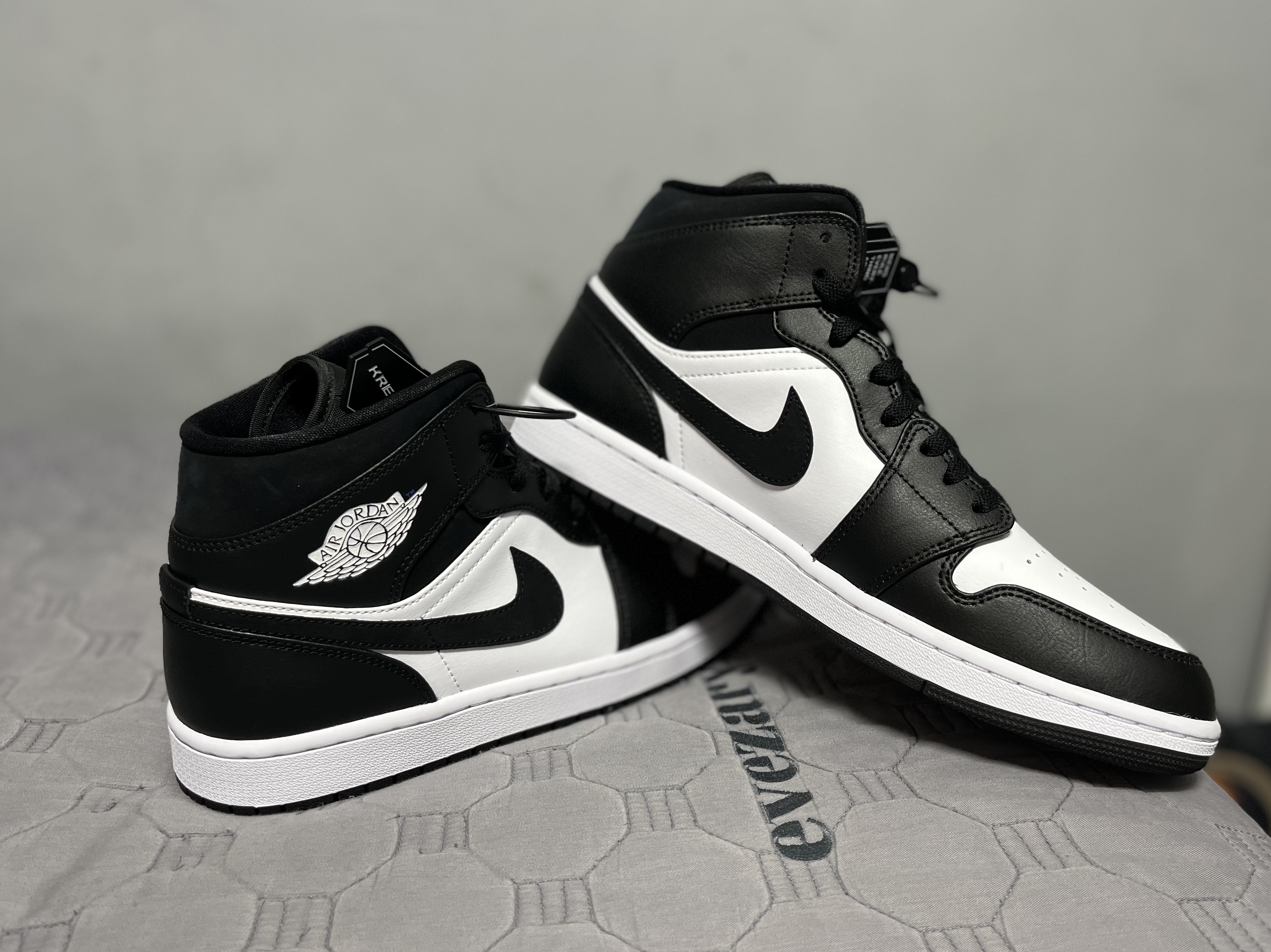 Jordan 1 Mid Racer Blue 착용 스타일