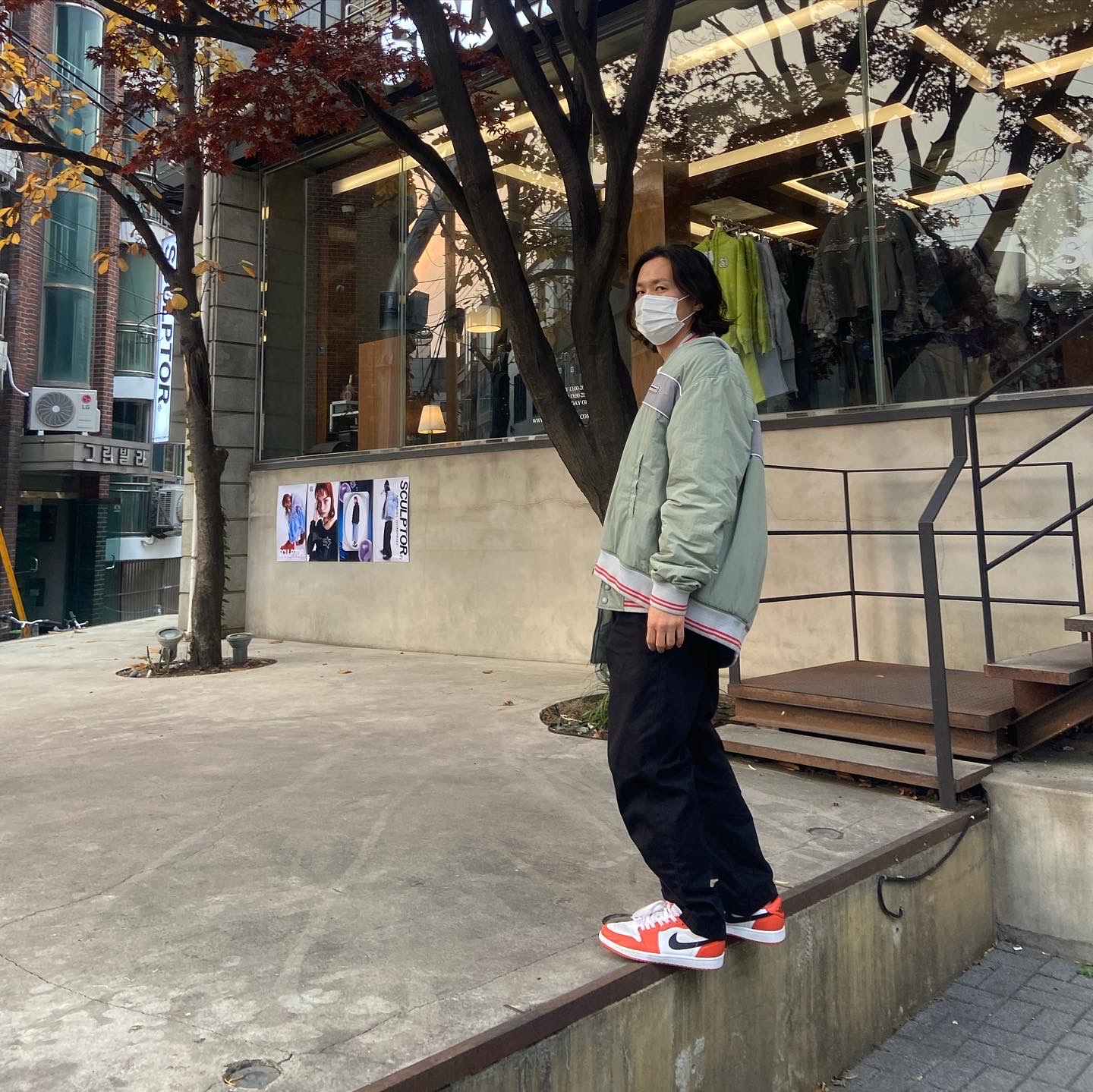 Jordan 1 Low OG Starfish 착용 스타일 - 2