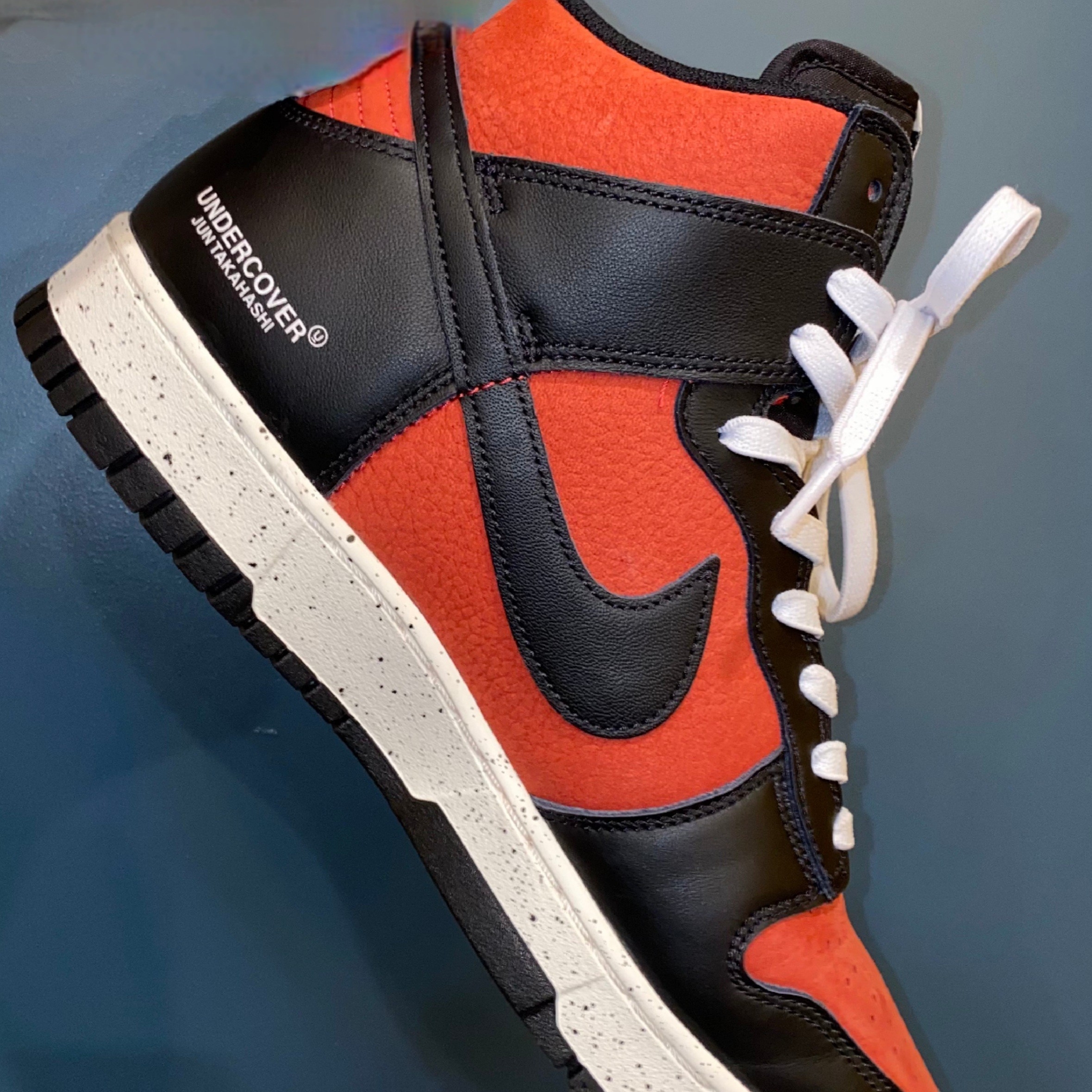 Nike x Undercover Dunk High 1985 Gym Red 착용 스타일 - 2