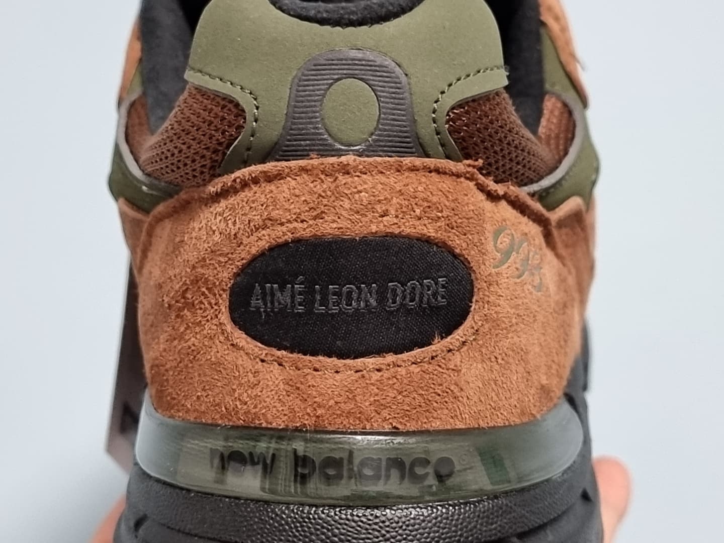 New Balance x Aime Leon Dore 993 Made in USA Brown 착용 스타일 - 2