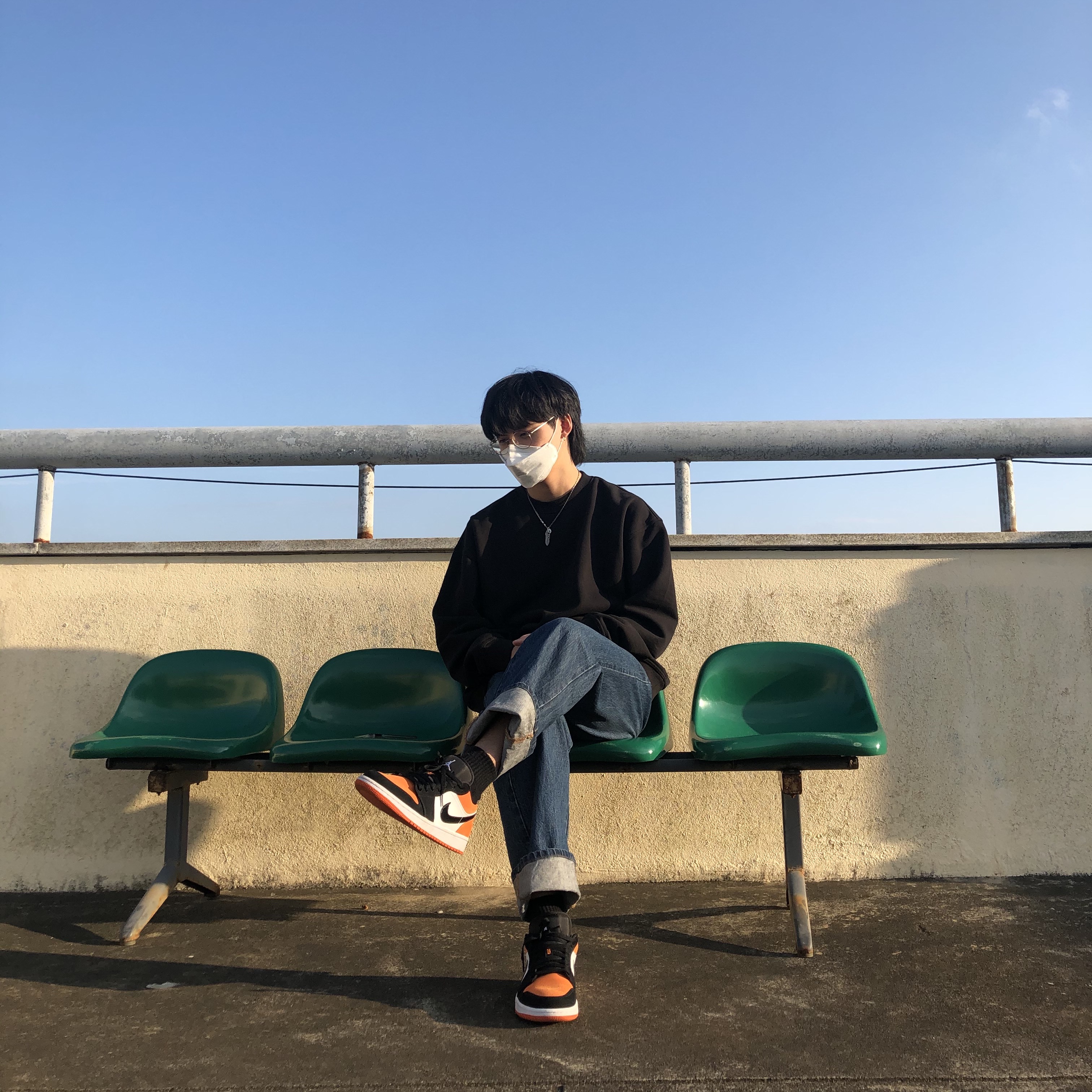 Jordan 1 Low Shattered Backboard 착용 스타일