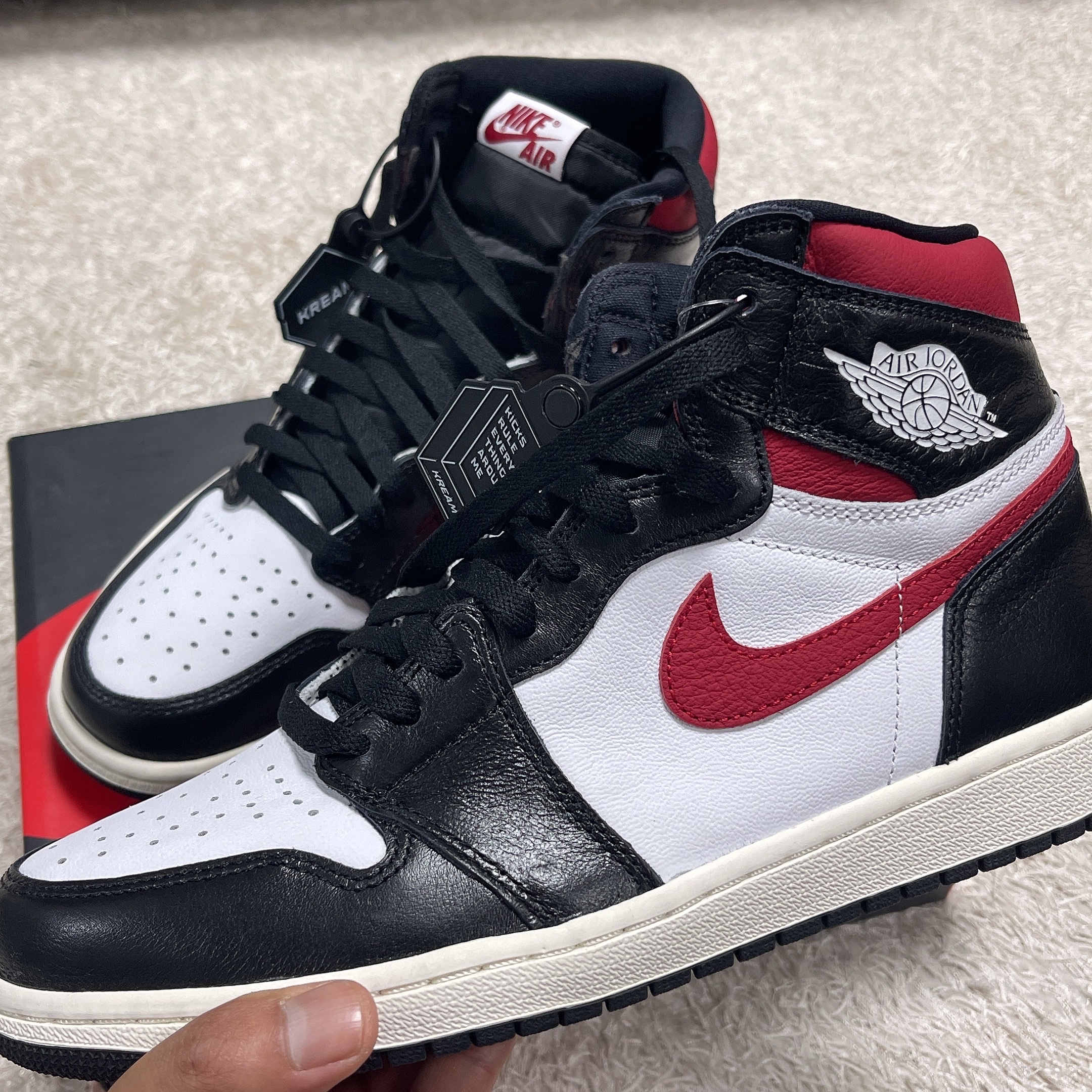 Jordan 1 Retro High OG Gym Red 착용 스타일