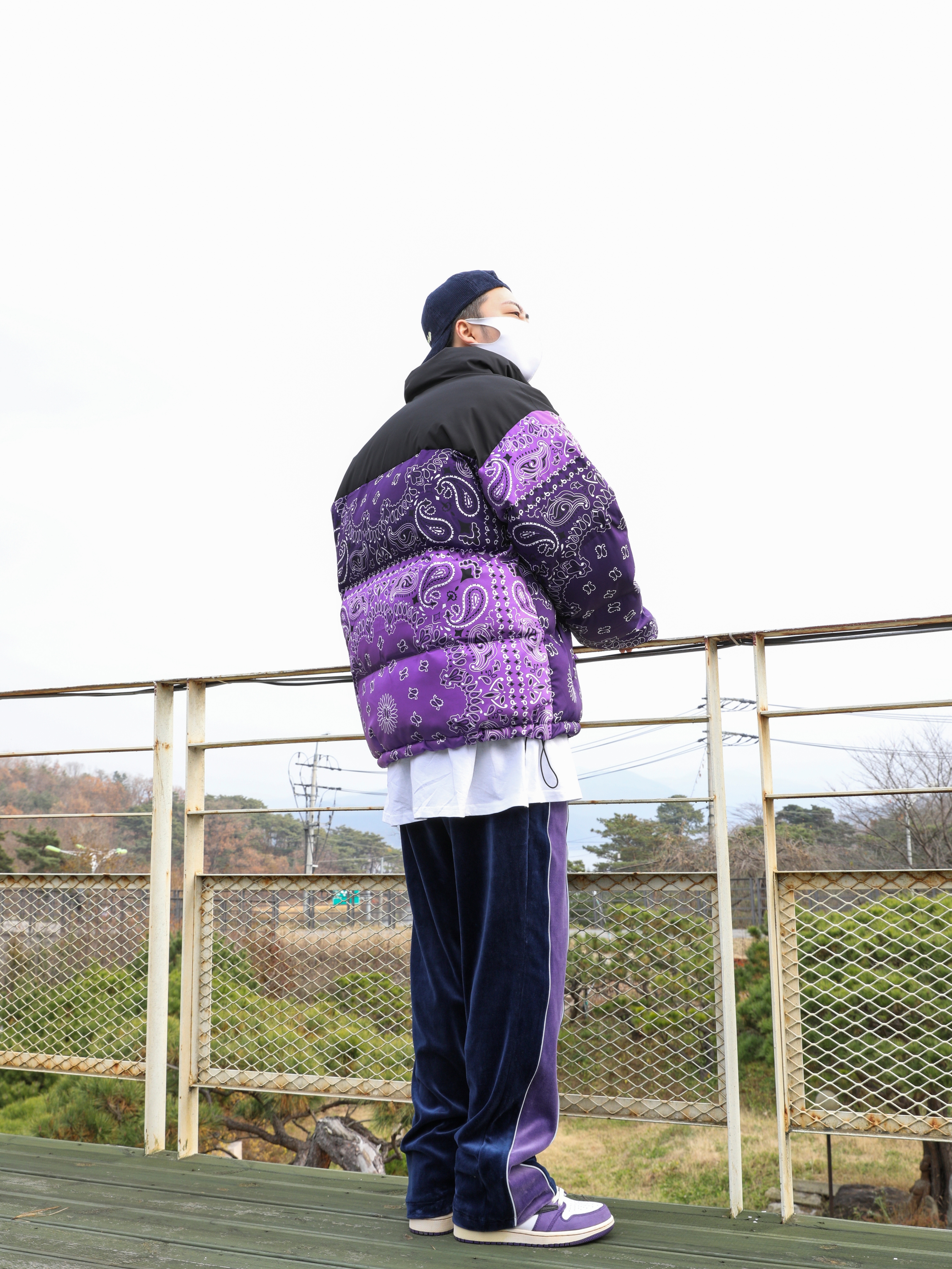Jordan 1 Retro High OG Court Purple 2020 착용 스타일 - 3