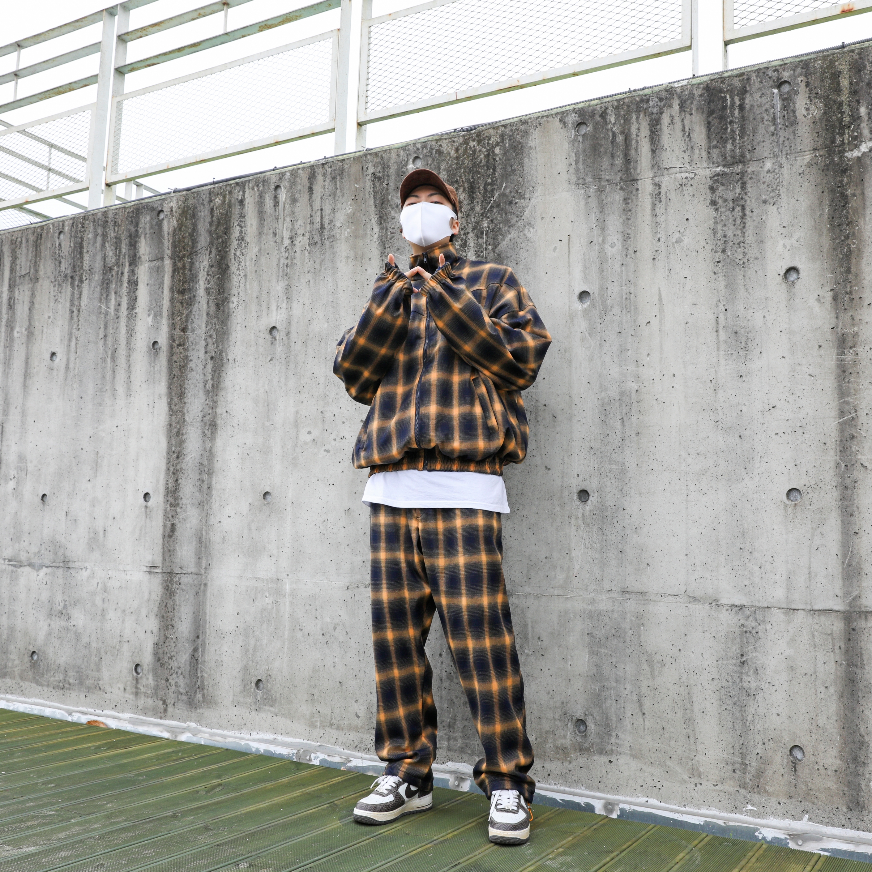 Nike Air Force 1 Low Cocoa Snake 2006 착용 스타일 - 2