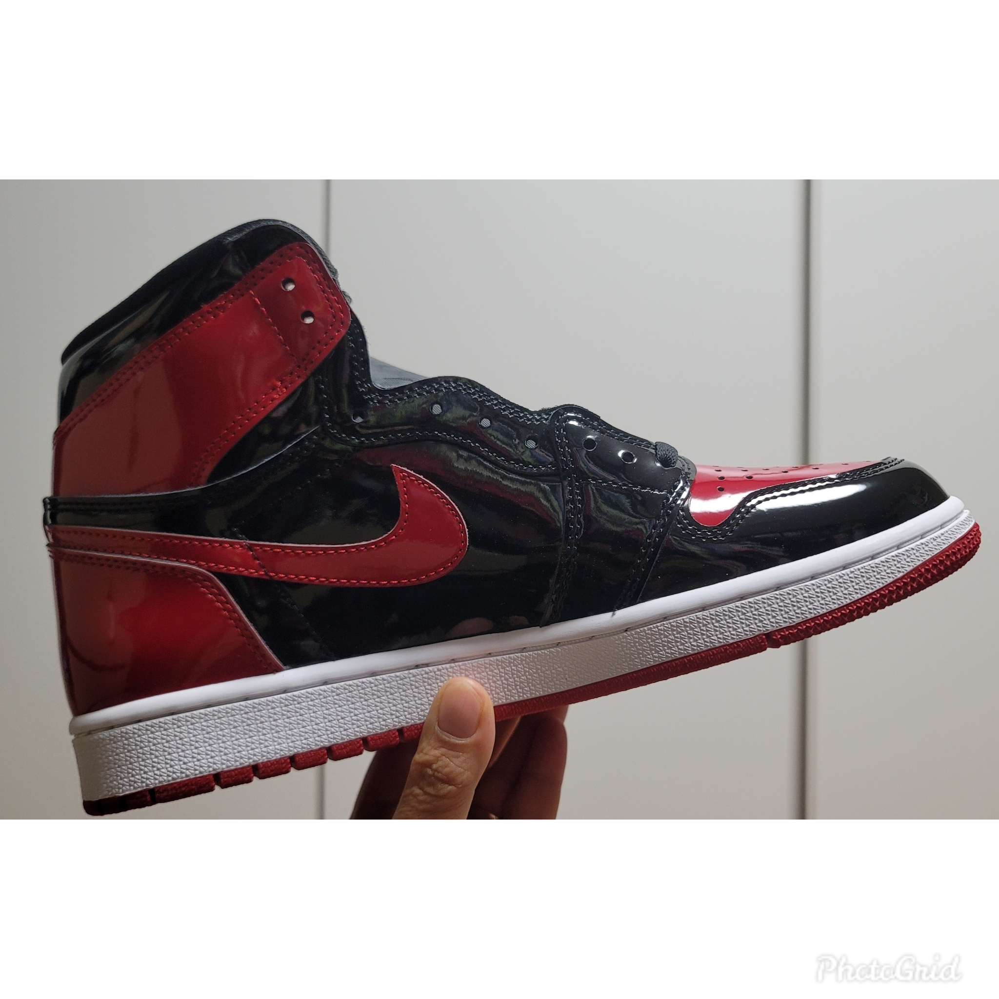 Jordan 1 Retro High OG Patent Bred 착용 스타일 - 1