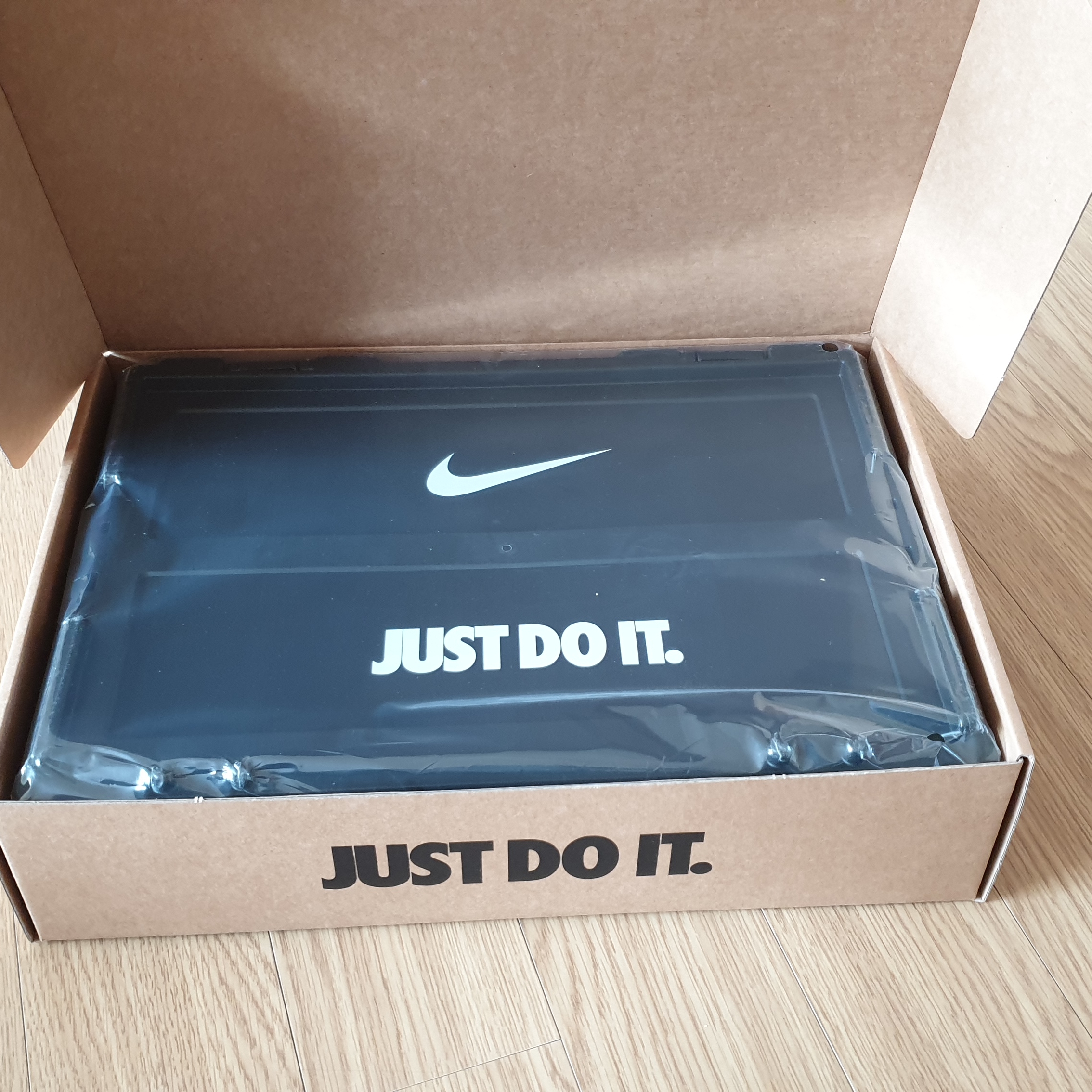 Nike Members Days Live Folding Box Black 착용 스타일 - 4