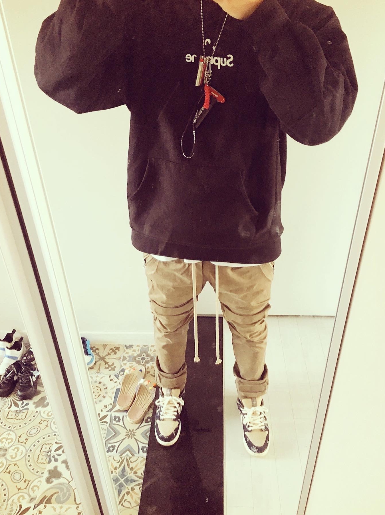 Nike x Travis Scott SB Dunk Low, Supreme Cross Box Logo Hooded Sweatshirt Black - 20FW 착용 스타일 - 2