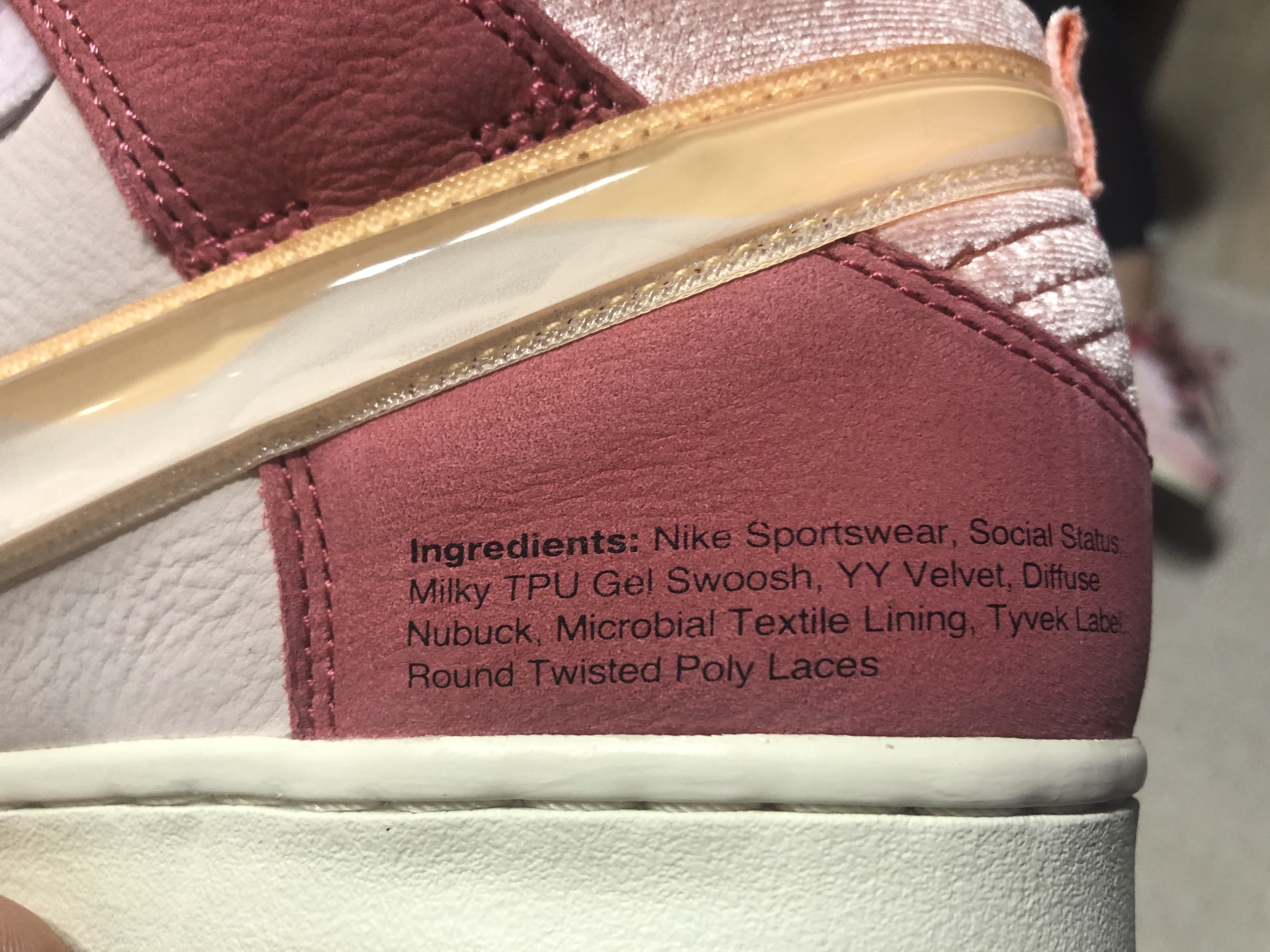 Nike x Social Status Dunk Mid Free Lunch Strawberry Milk, (TD) Nike x Social Status Dunk Low Free Lunch Strawberry Milk 착용 스타일 - 3
