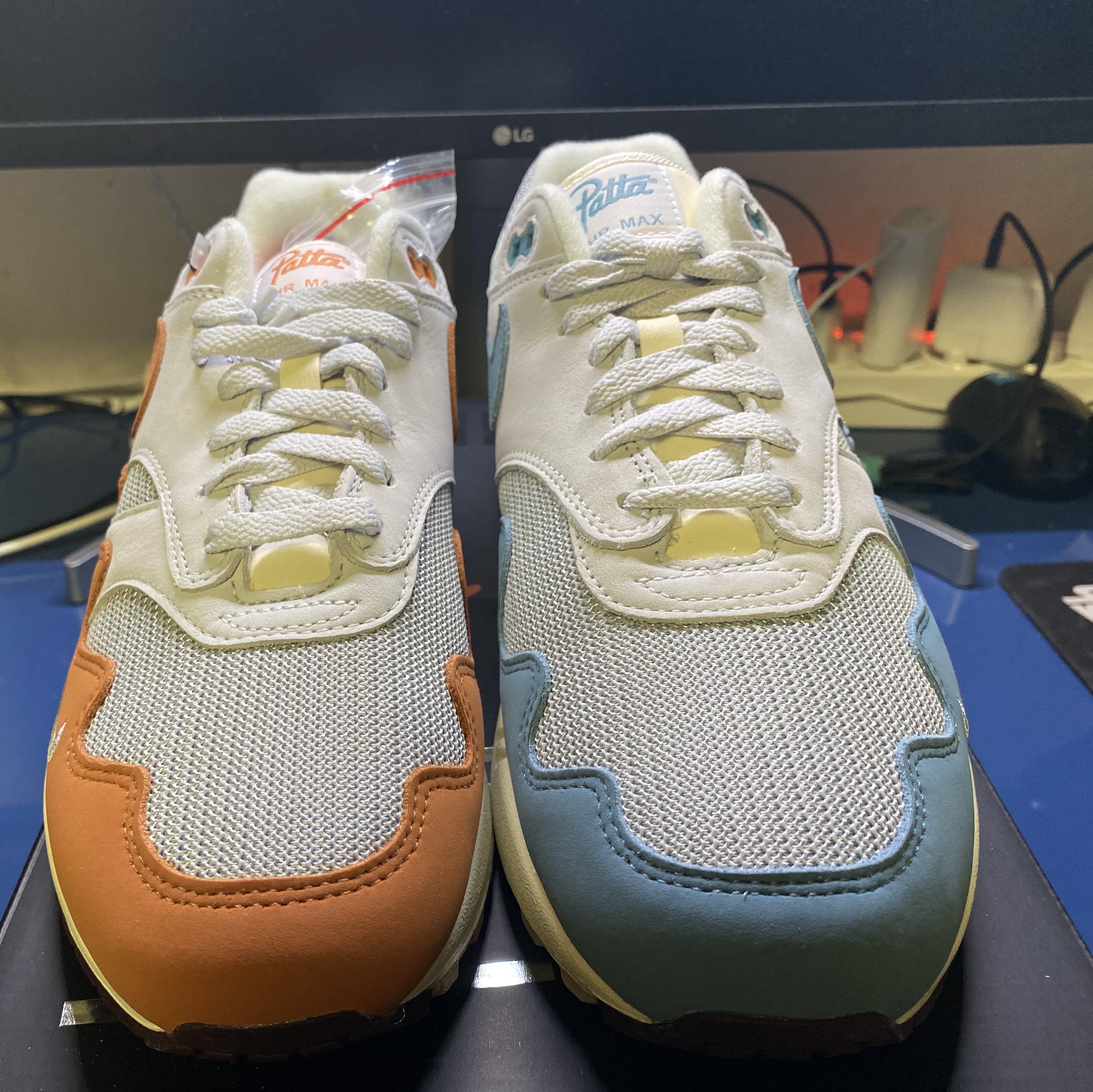 Nike x Patta Air Max 1 Monarch, Nike x Patta Air Max 1 Noise Aqua 착용 스타일 - 1