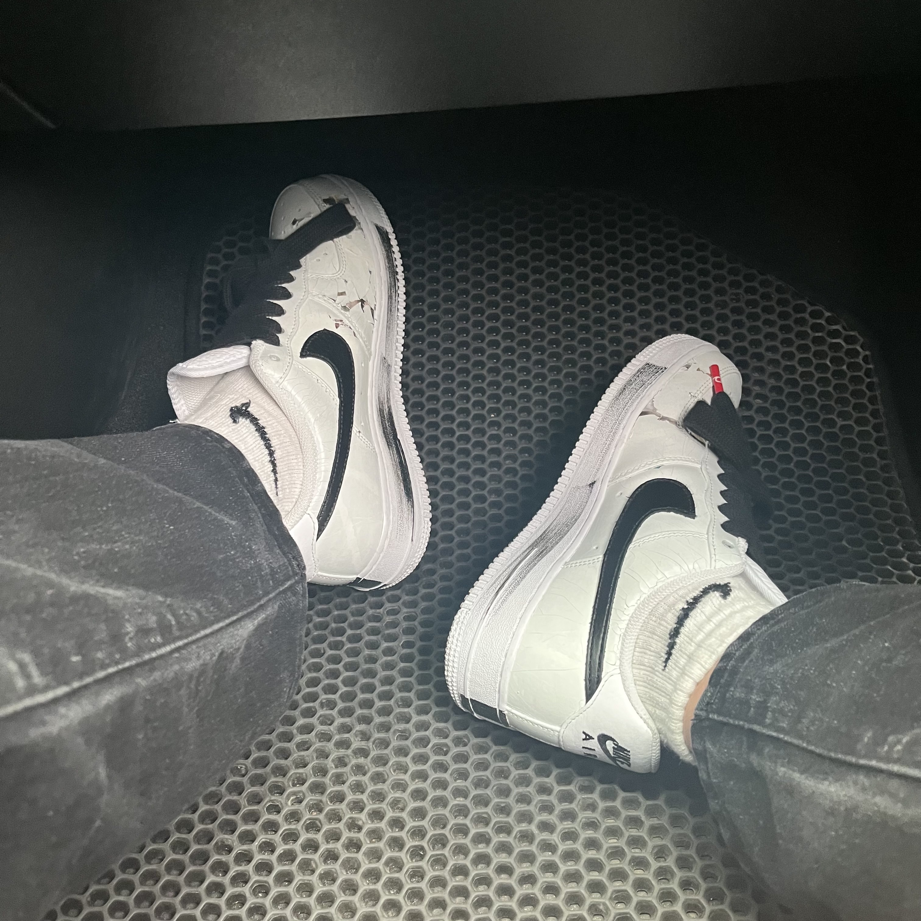 Nike x Peaceminusone Air Force 1 Low Para-Noise 2.0 착용 스타일