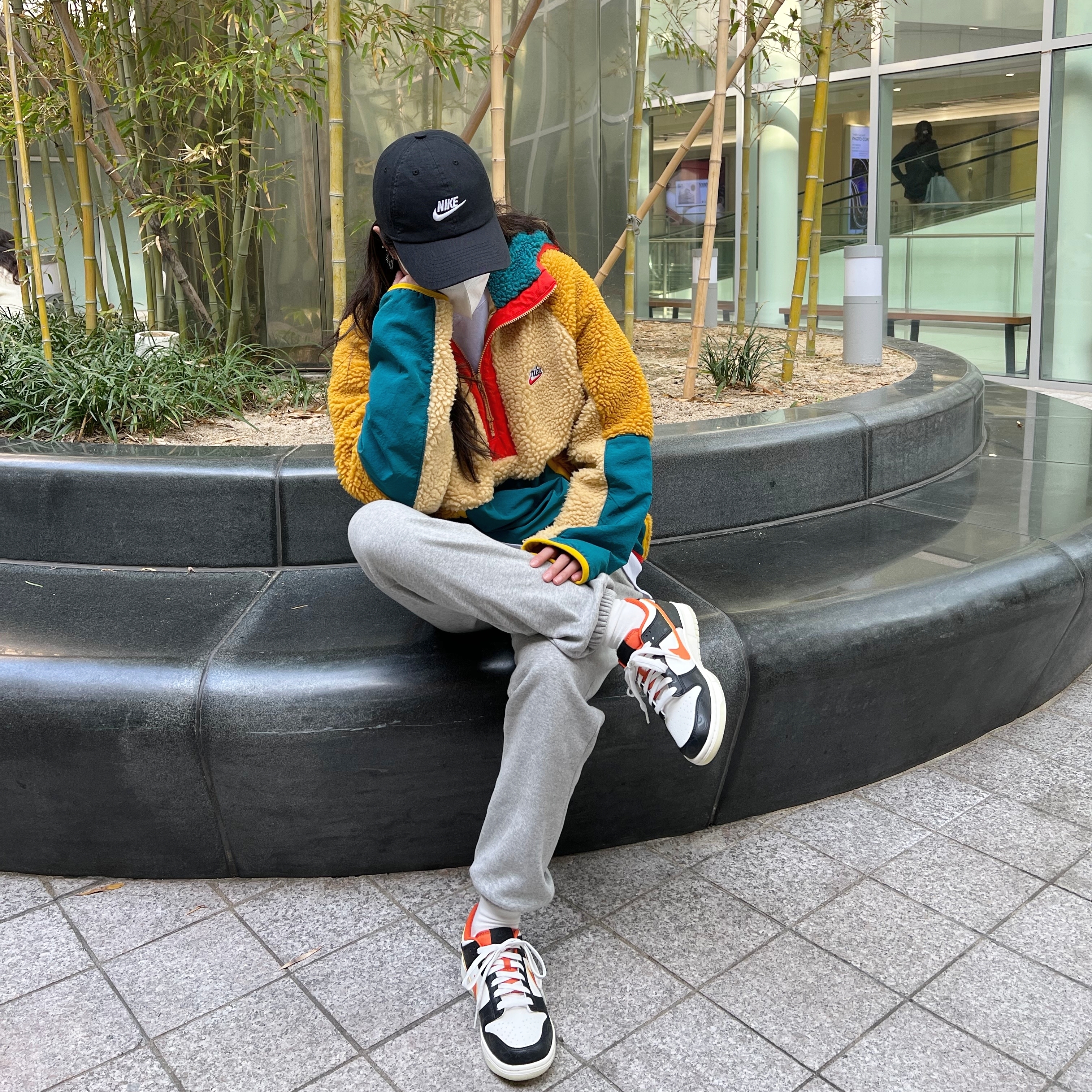 (GS) Nike Dunk Low PRM Halloween, Nike Heritage 86 Futura Washed Cap Black White 착용 스타일 - 1