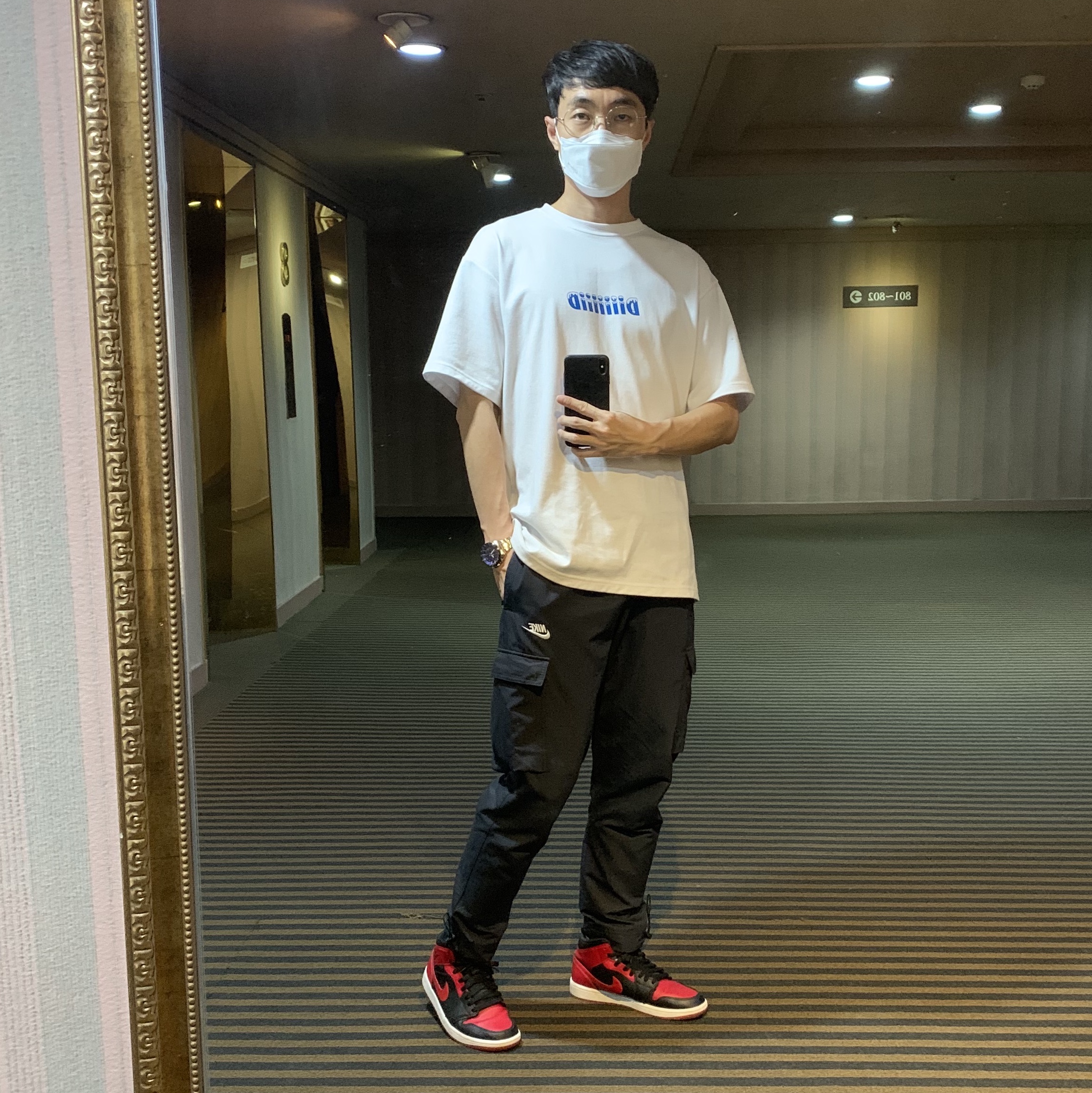 Jordan 1 Mid Bred Banned 2020 착용 스타일