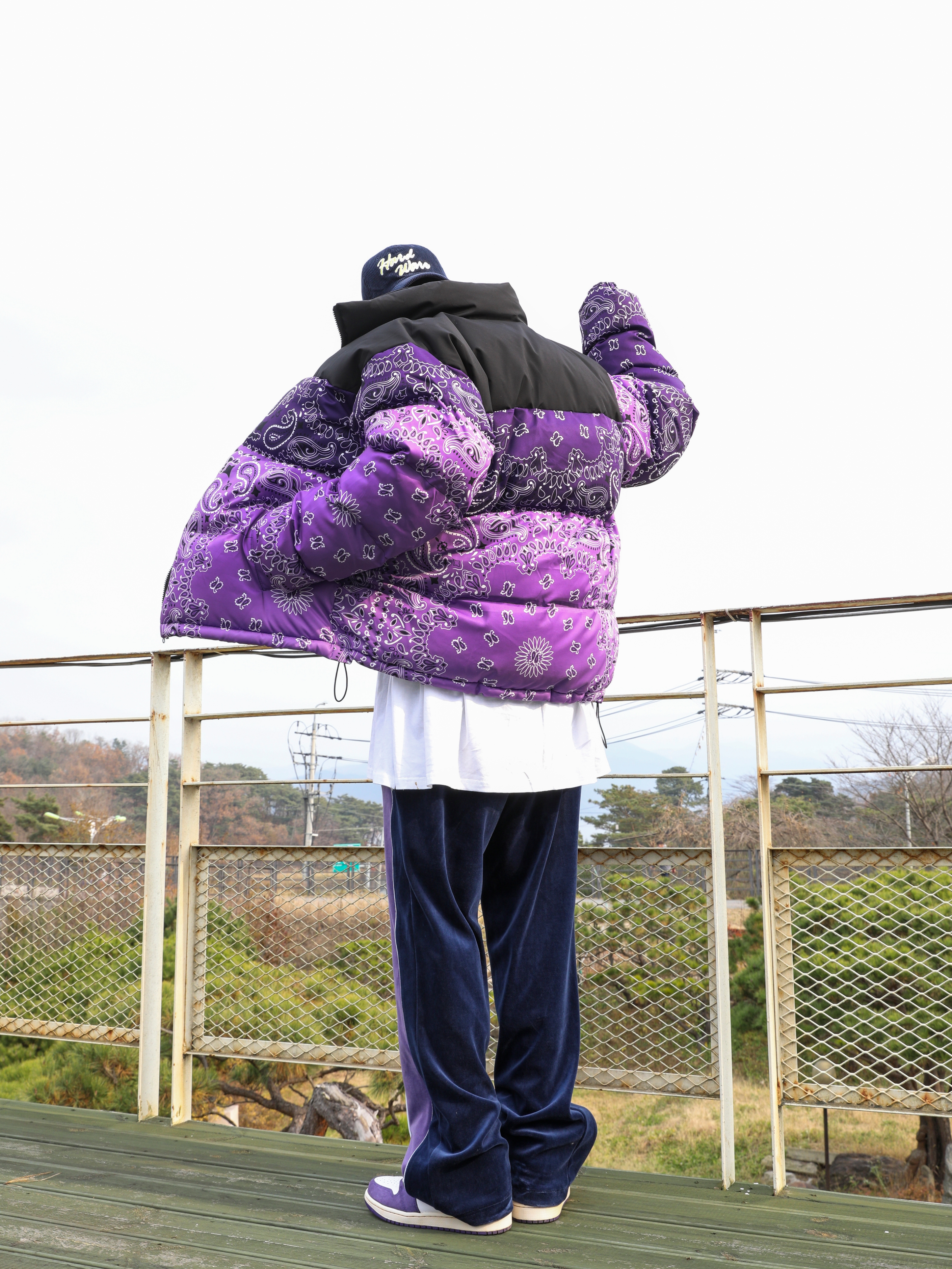 Jordan 1 Retro High OG Court Purple 2020 착용 스타일 - 4