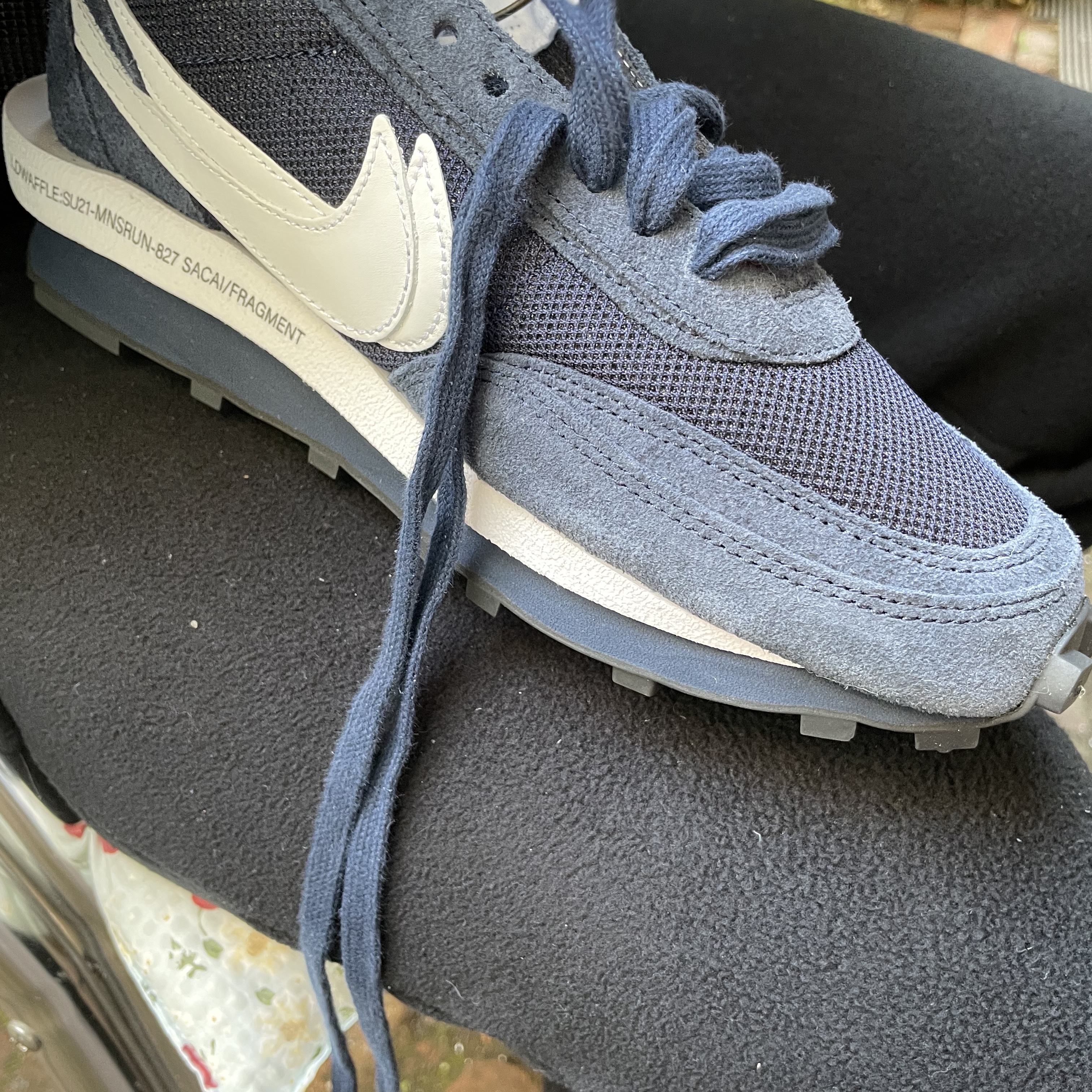 Nike x Sacai x Fragment LDWaffle Blackened Blue 착용 스타일