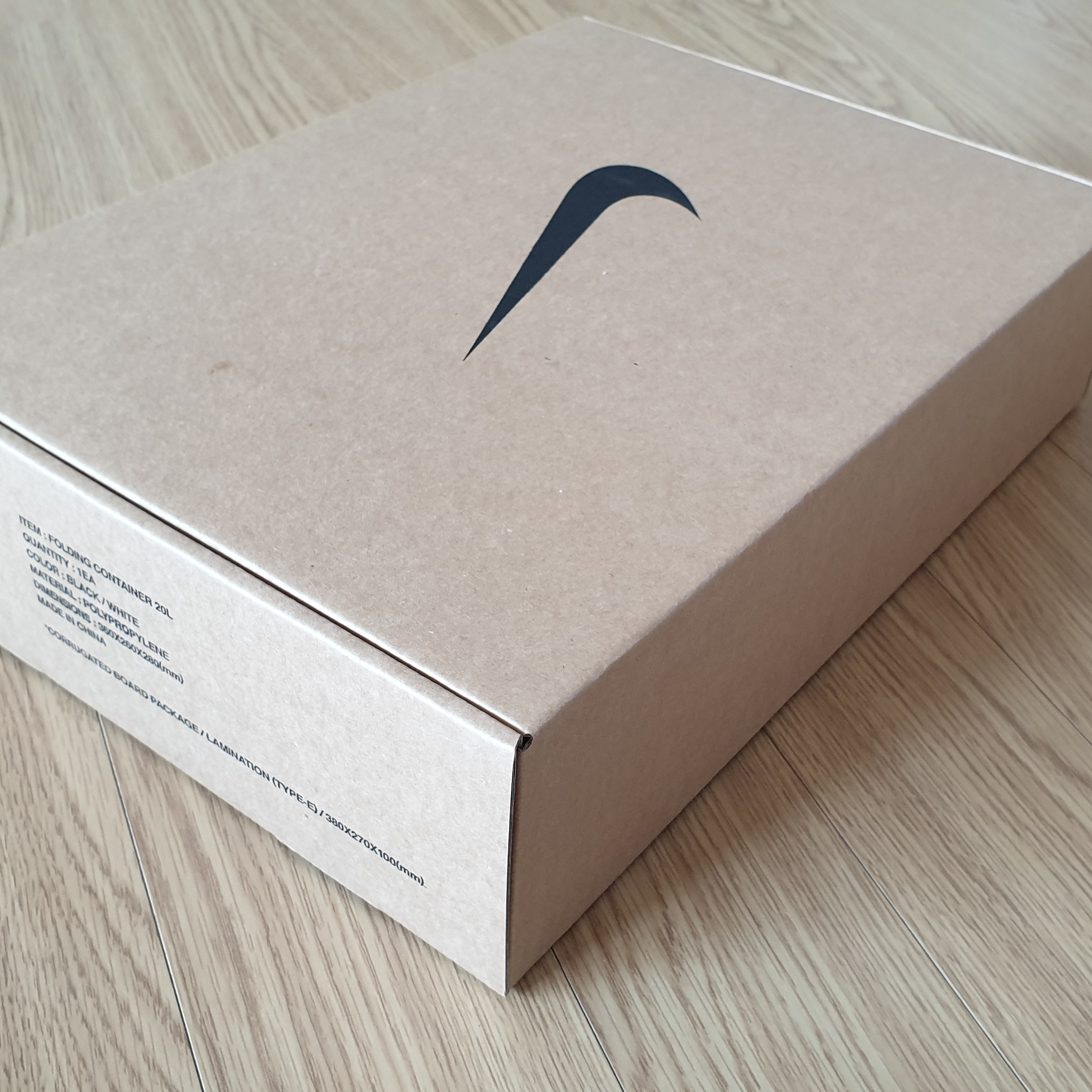 Nike Members Days Live Folding Box Black 착용 스타일 - 2