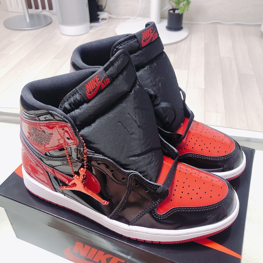 Jordan 1 Retro High OG Patent Bred 착용 스타일