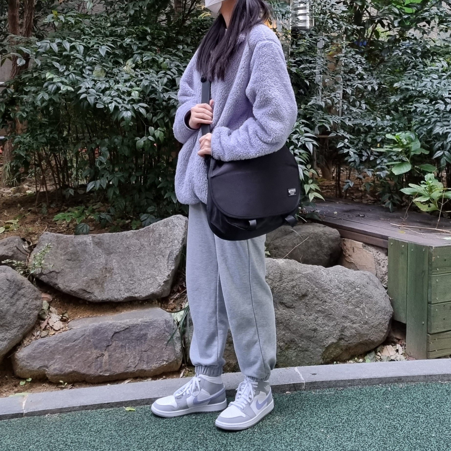 (W) Jordan 1 Mid Wolf Grey 착용 스타일 - 1
