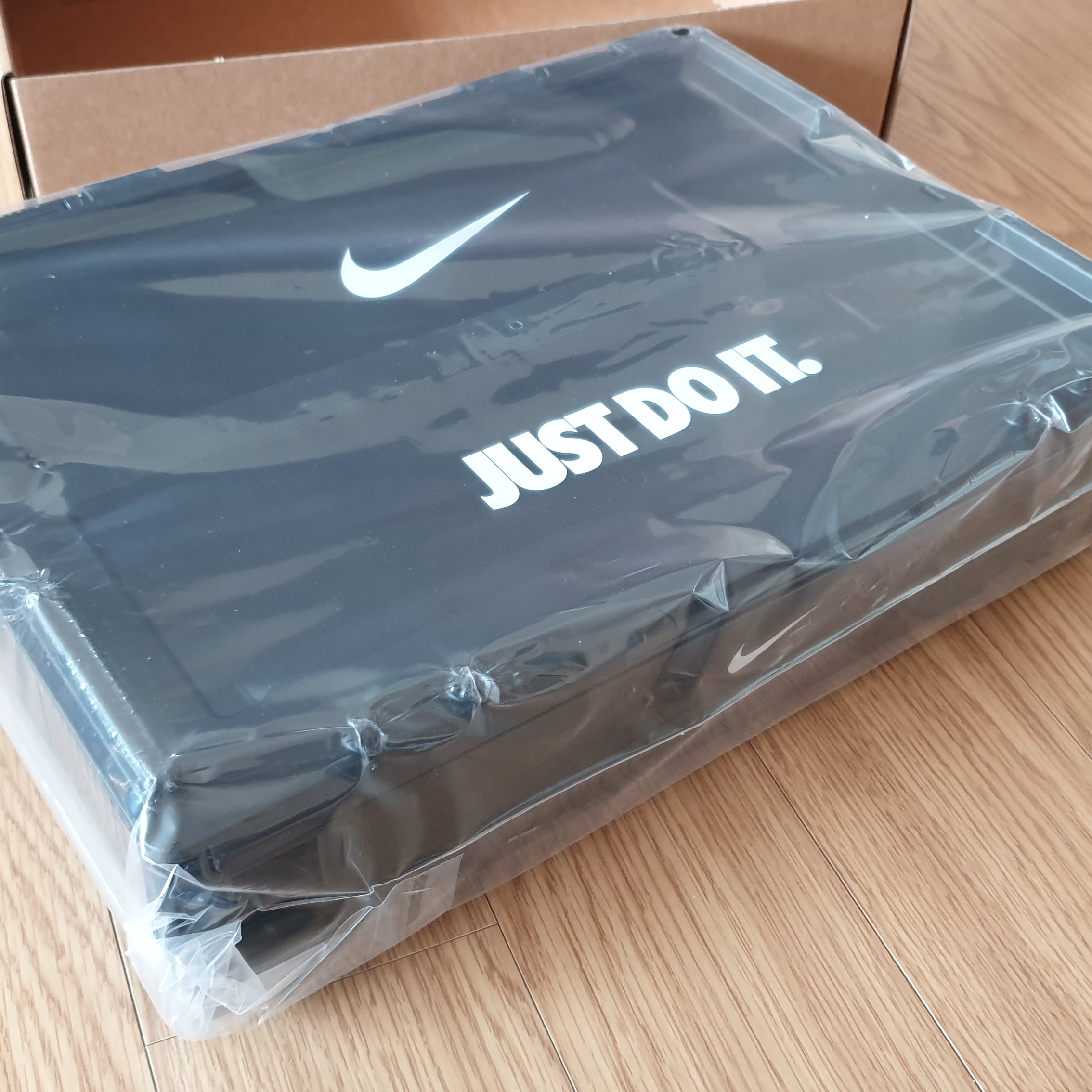 Nike Members Days Live Folding Box Black 착용 스타일 - 5