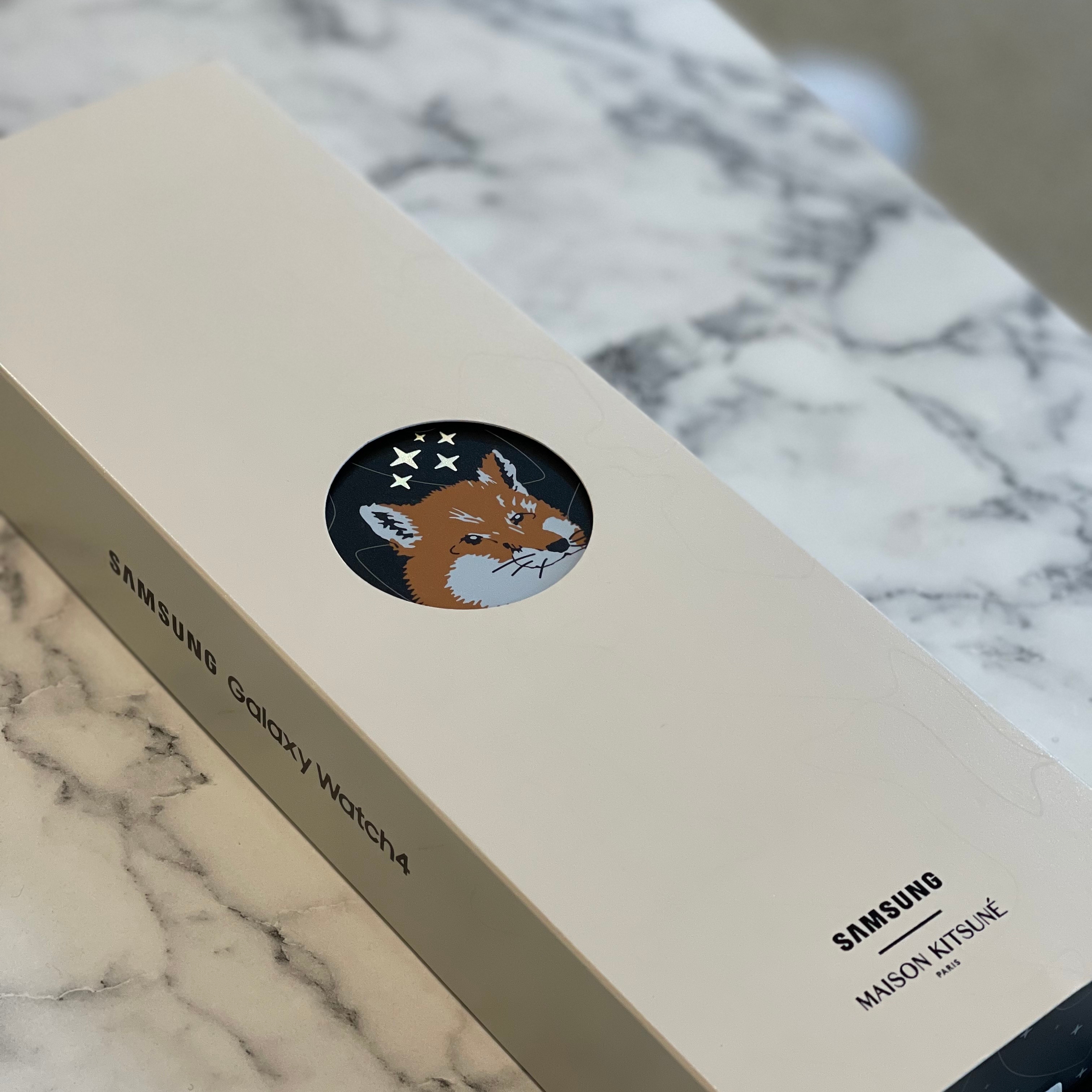 Samsung Galaxy Watch4 Maison Kitsune Edition (Korean Ver.) 착용 스타일