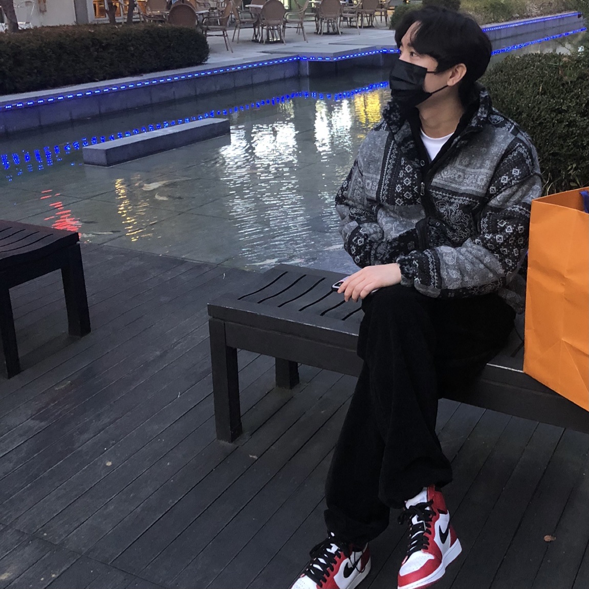 Jordan 1 Retro High OG Chicago 2015 착용 스타일 - 1