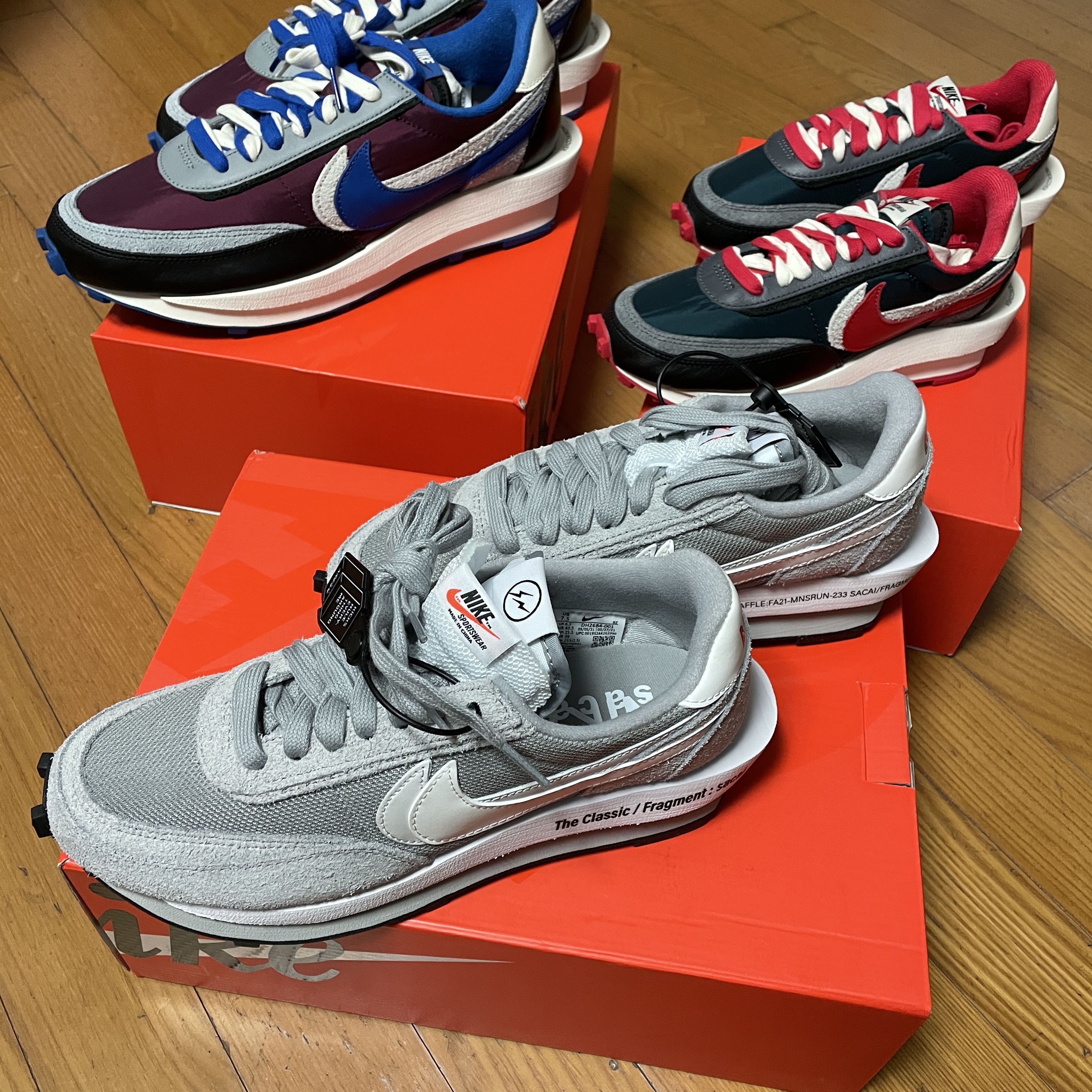 Nike x Sacai x Fragment LDWaffle Light Smoke Grey, Nike x Sacai x Undercover LDWaffle Night Maroon Team Royal 착용 스타일