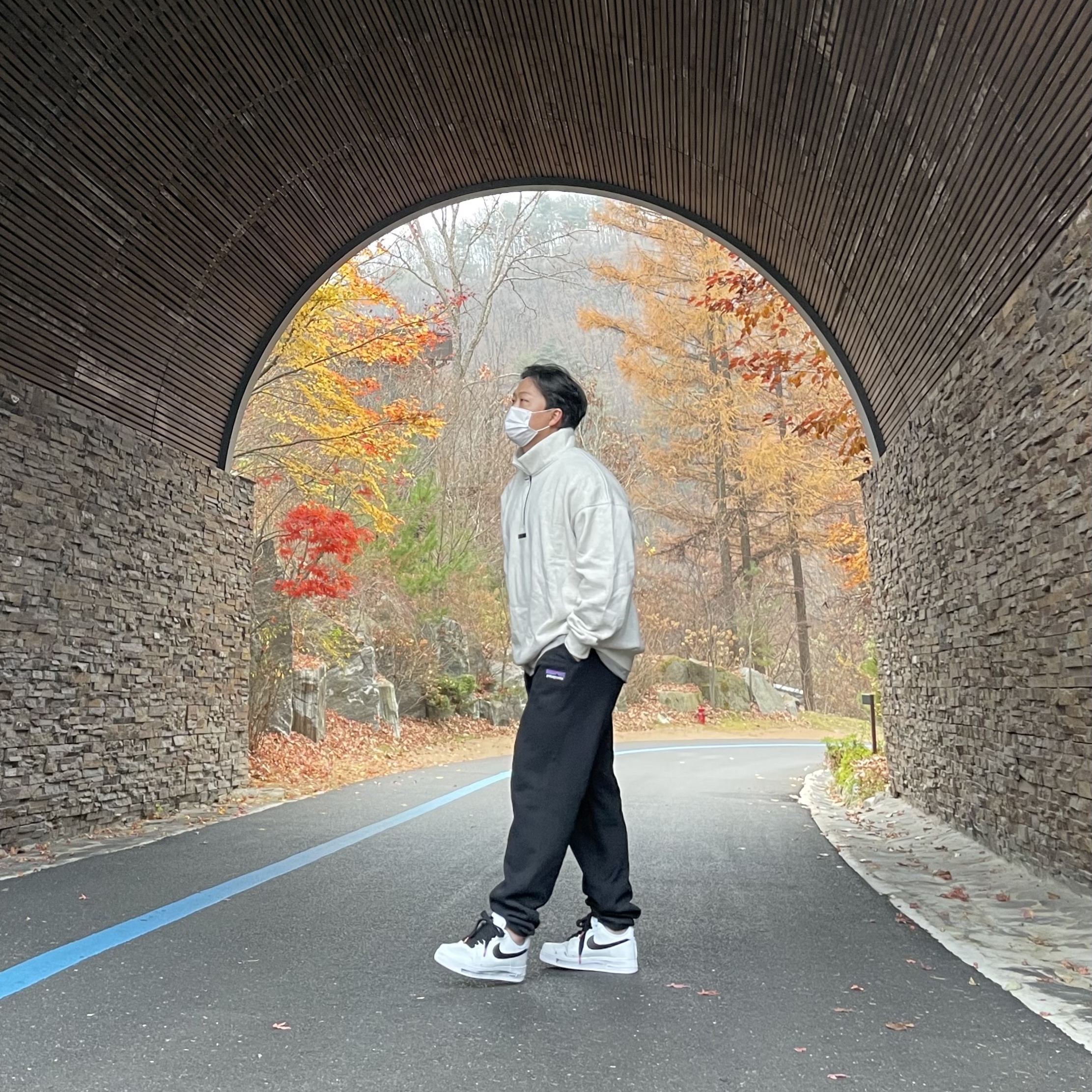 Nike x Peaceminusone Air Force 1 Low Para-Noise 2.0, Essentials Mockneck Half-Zip Oatmeal - 21SS 착용 스타일