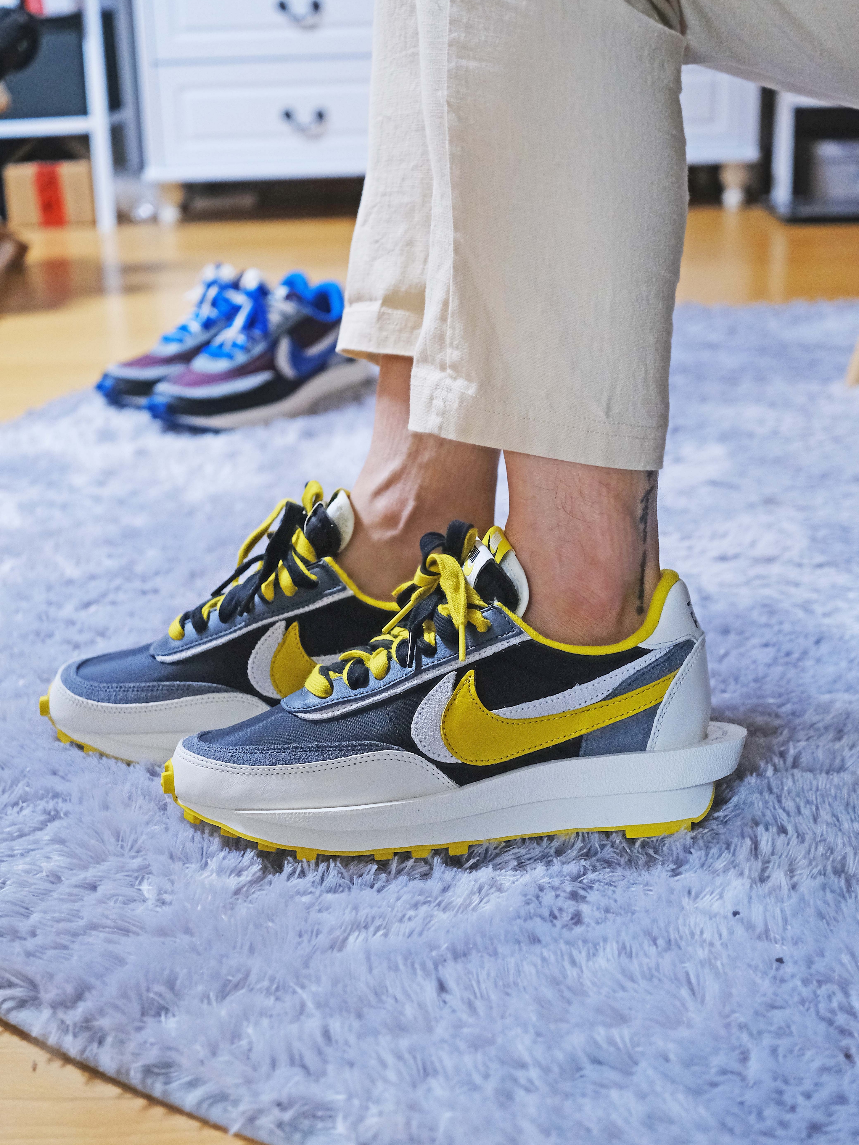 Nike x Sacai x Undercover LDWaffle Black Bright Citron, Nike x Sacai x Undercover LDWaffle Night Maroon Team Royal 착용 스타일 - 3
