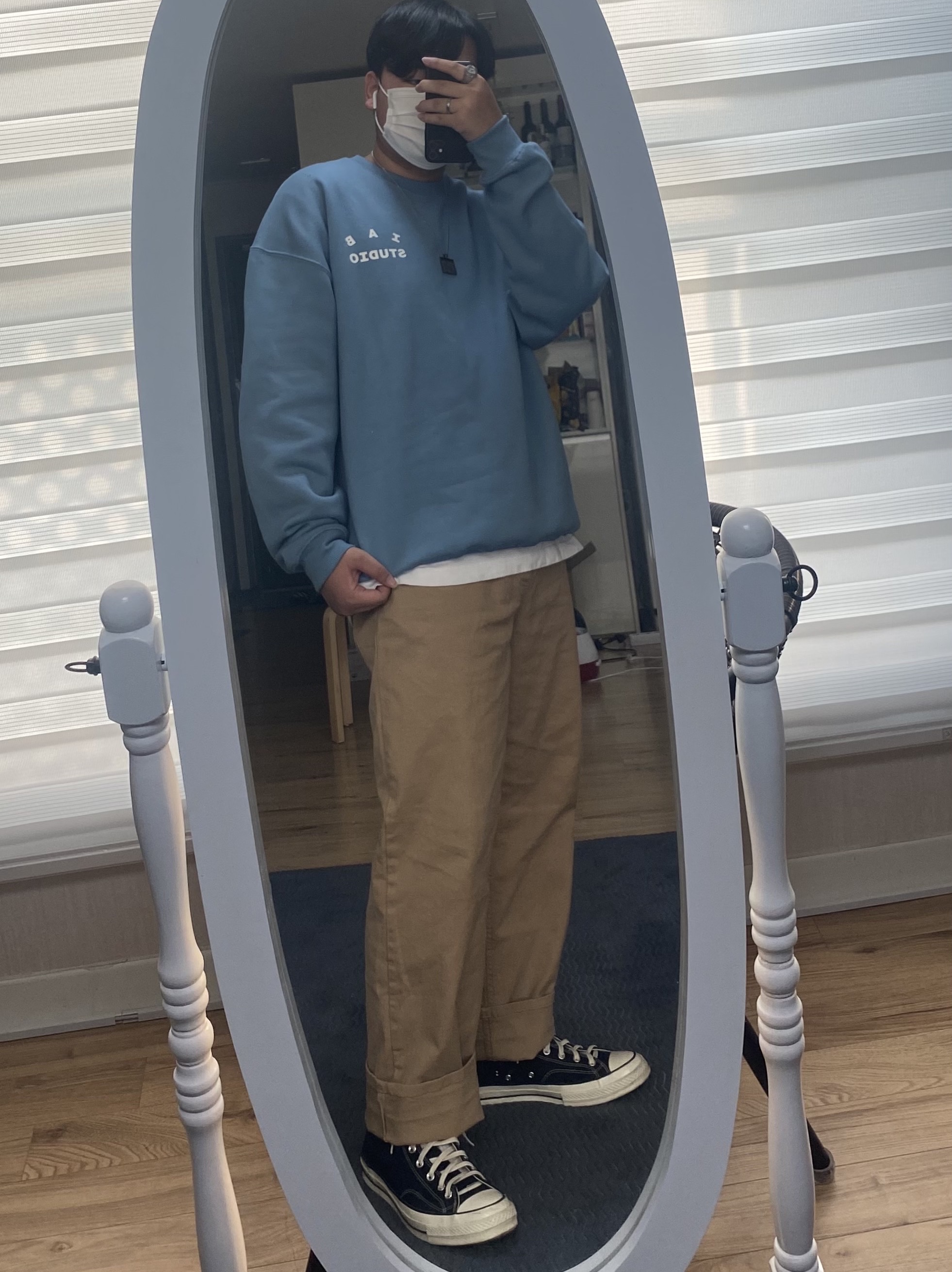 IAB Studio Crewneck Sky Blue, Jordan 1 Mid Racer Blue 착용 스타일 - 3