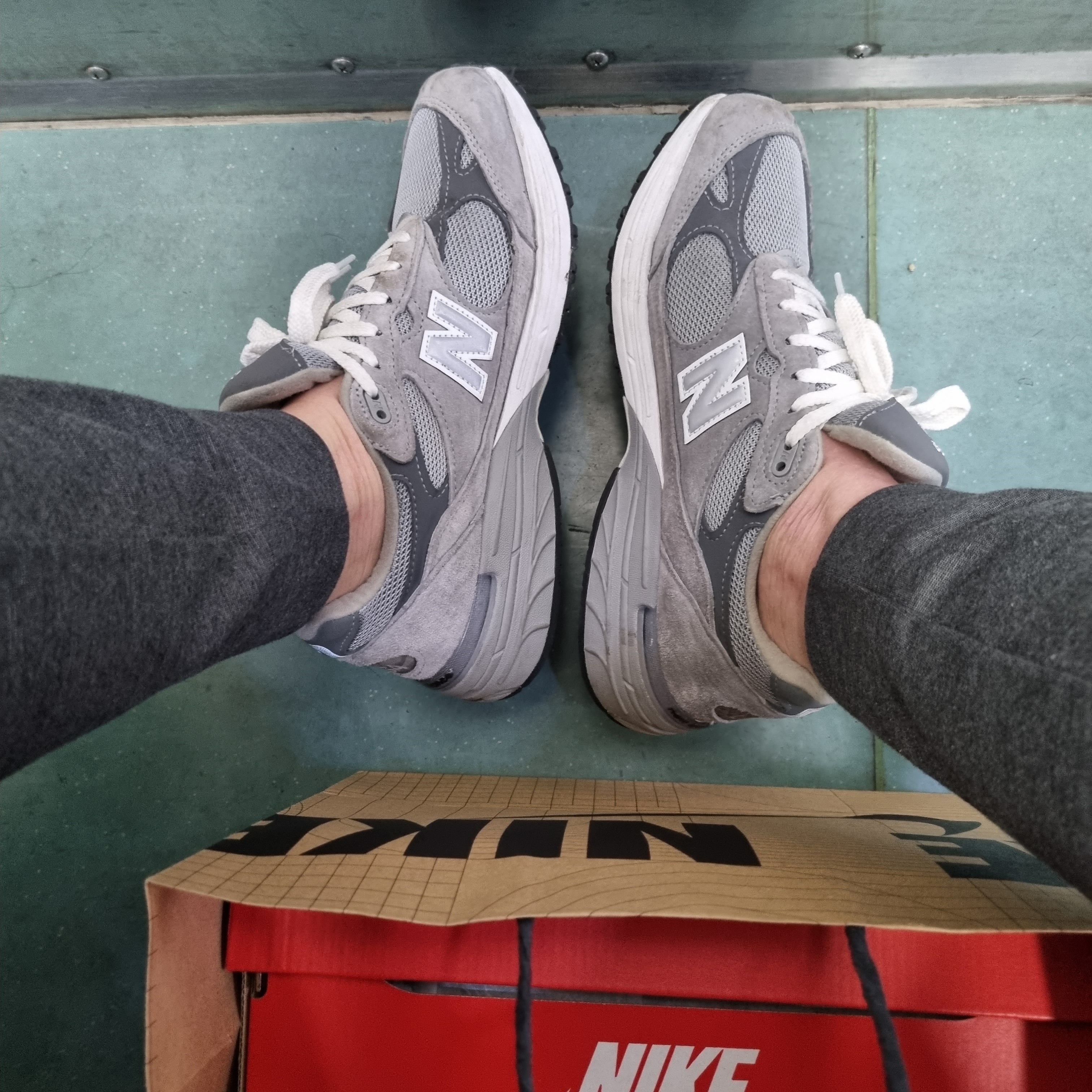 New Balance 993 Made in USA Grey - D Standard 착용 스타일