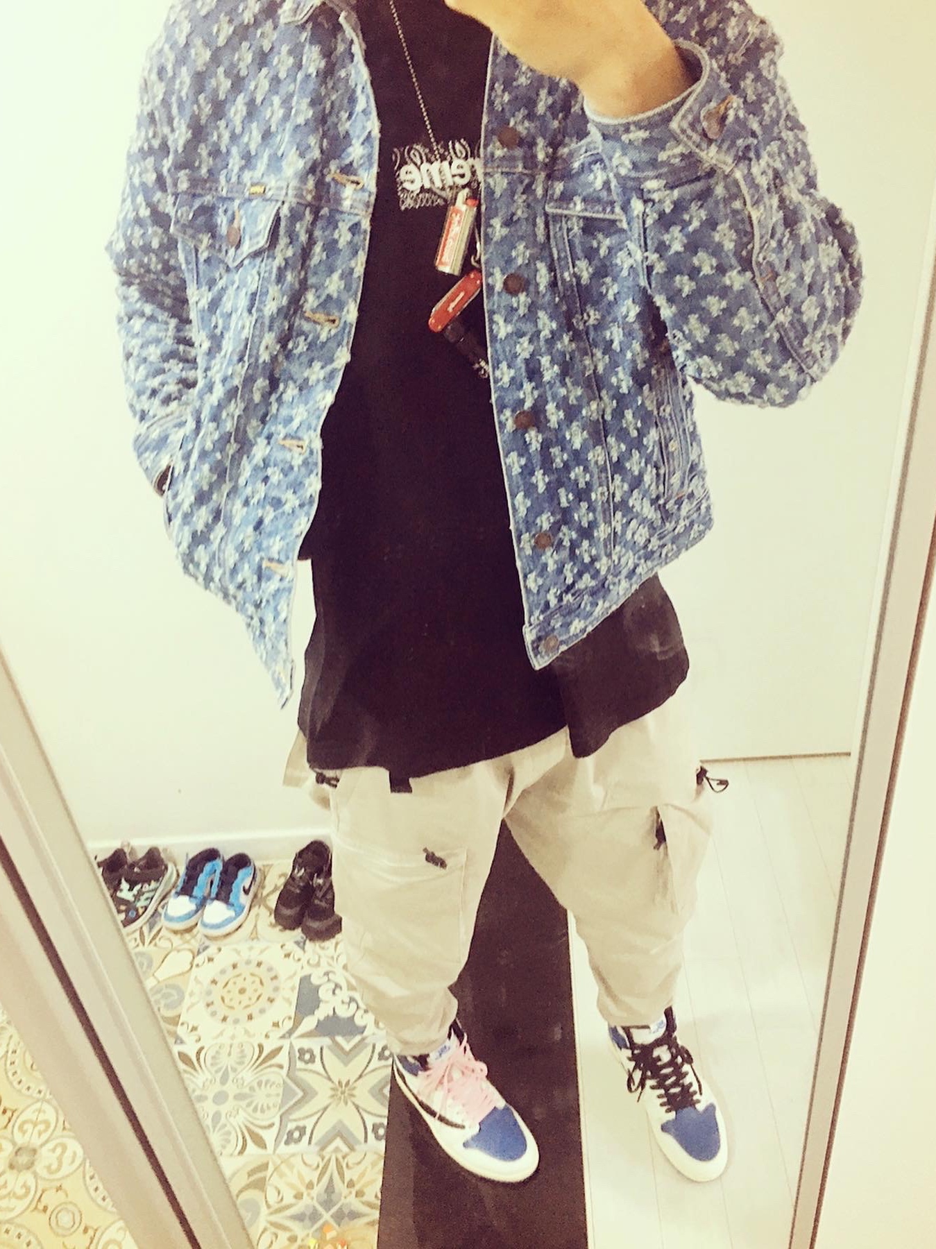 Jordan 1 x Travis Scott x Fragment Retro High OG SP Military Blue, Supreme Hole Punch Denim Trucker Jacket Blue - 20SS 착용 스타일 - 4