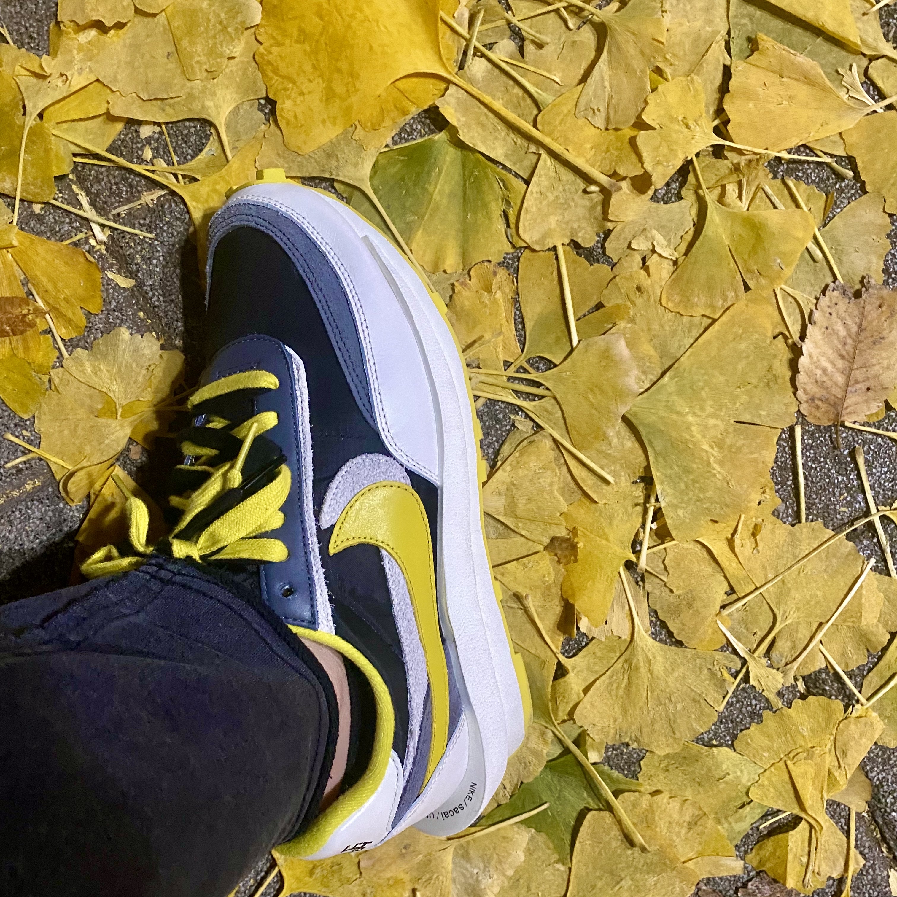 Nike x Sacai x Undercover LDWaffle Black Bright Citron 착용 스타일