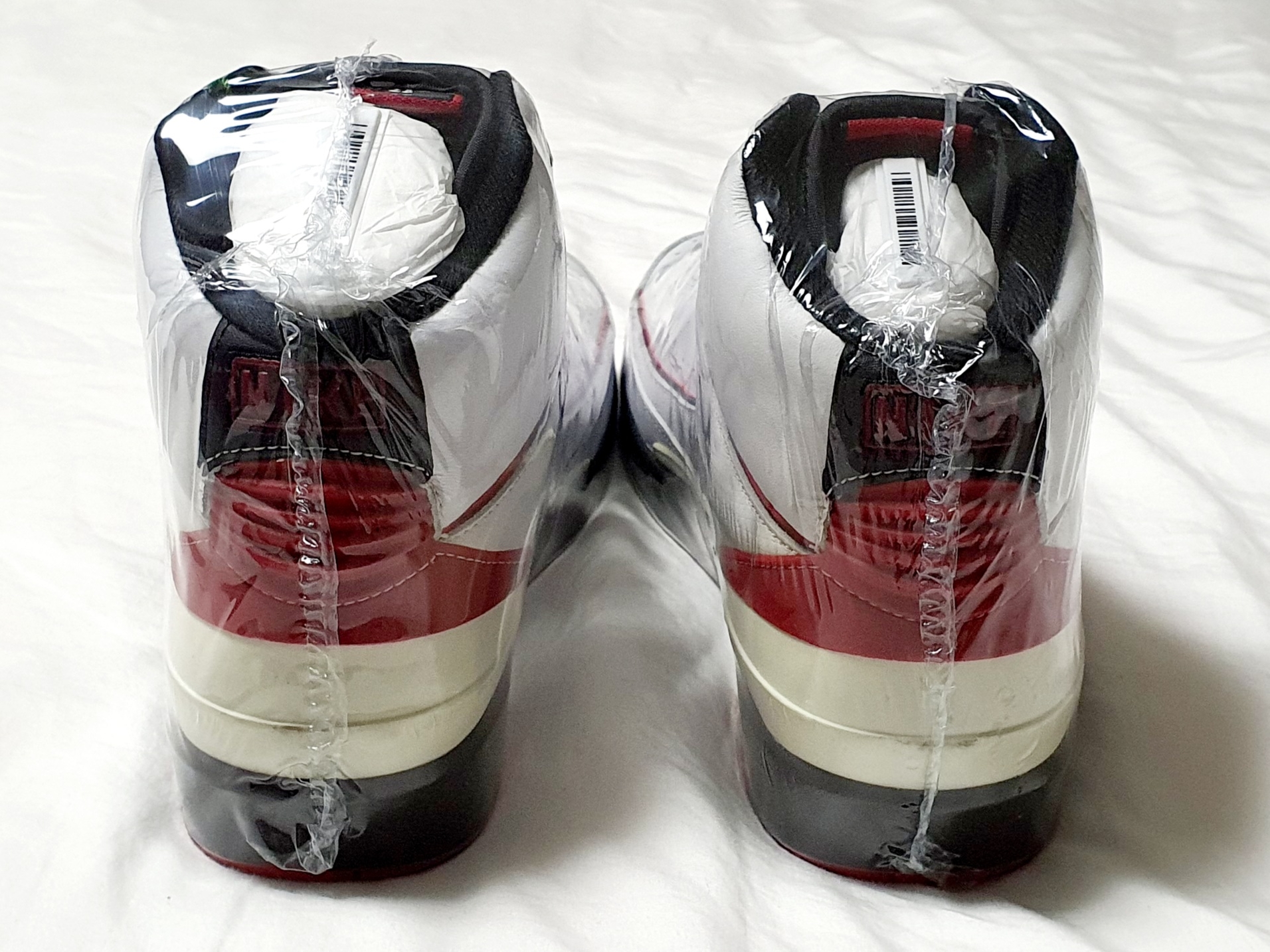 Jordan 2 Retro White Varsity Red 2004 착용 스타일 - 4