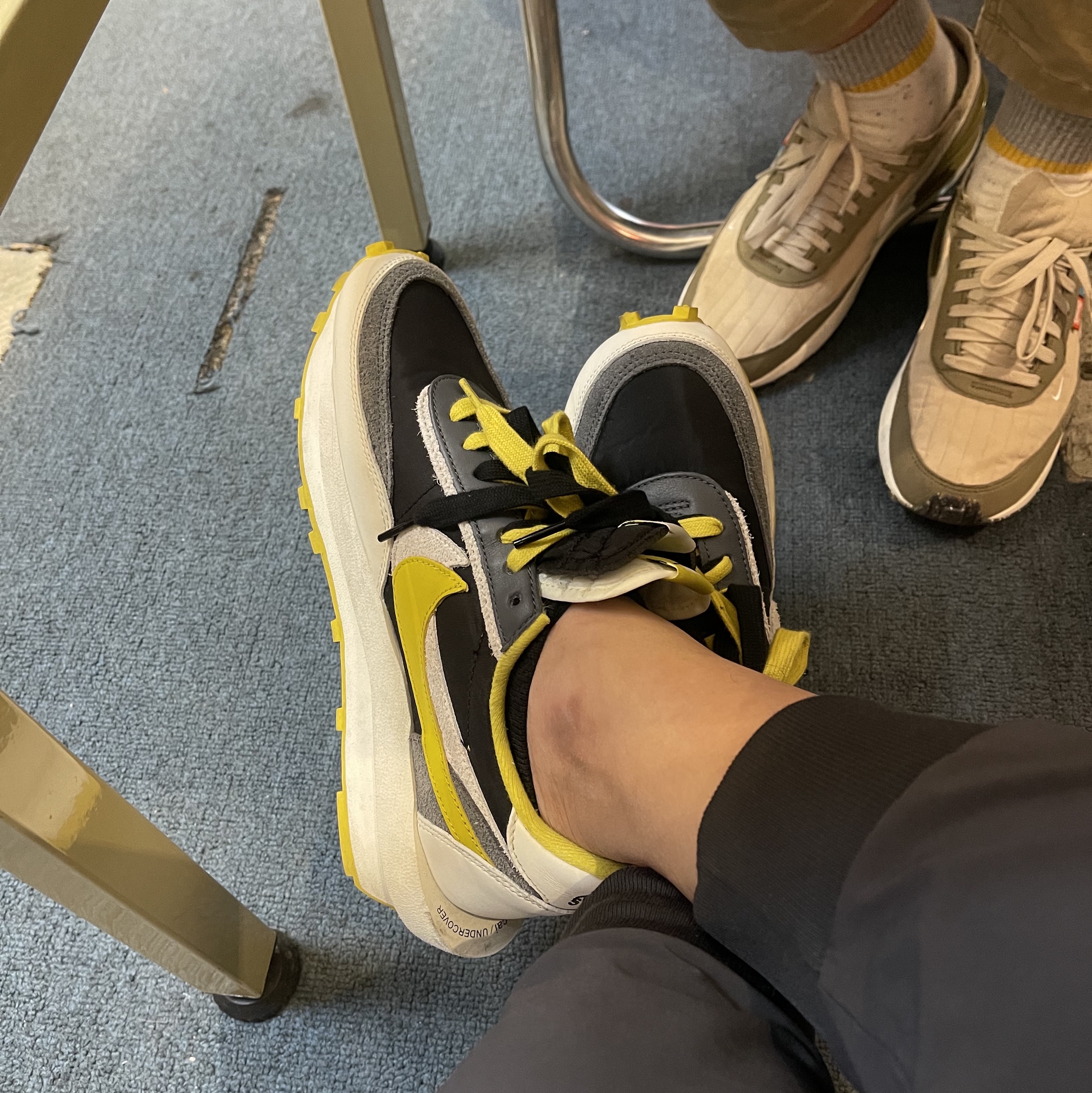 Nike x Sacai x Undercover LDWaffle Black Bright Citron 착용 스타일 - 2