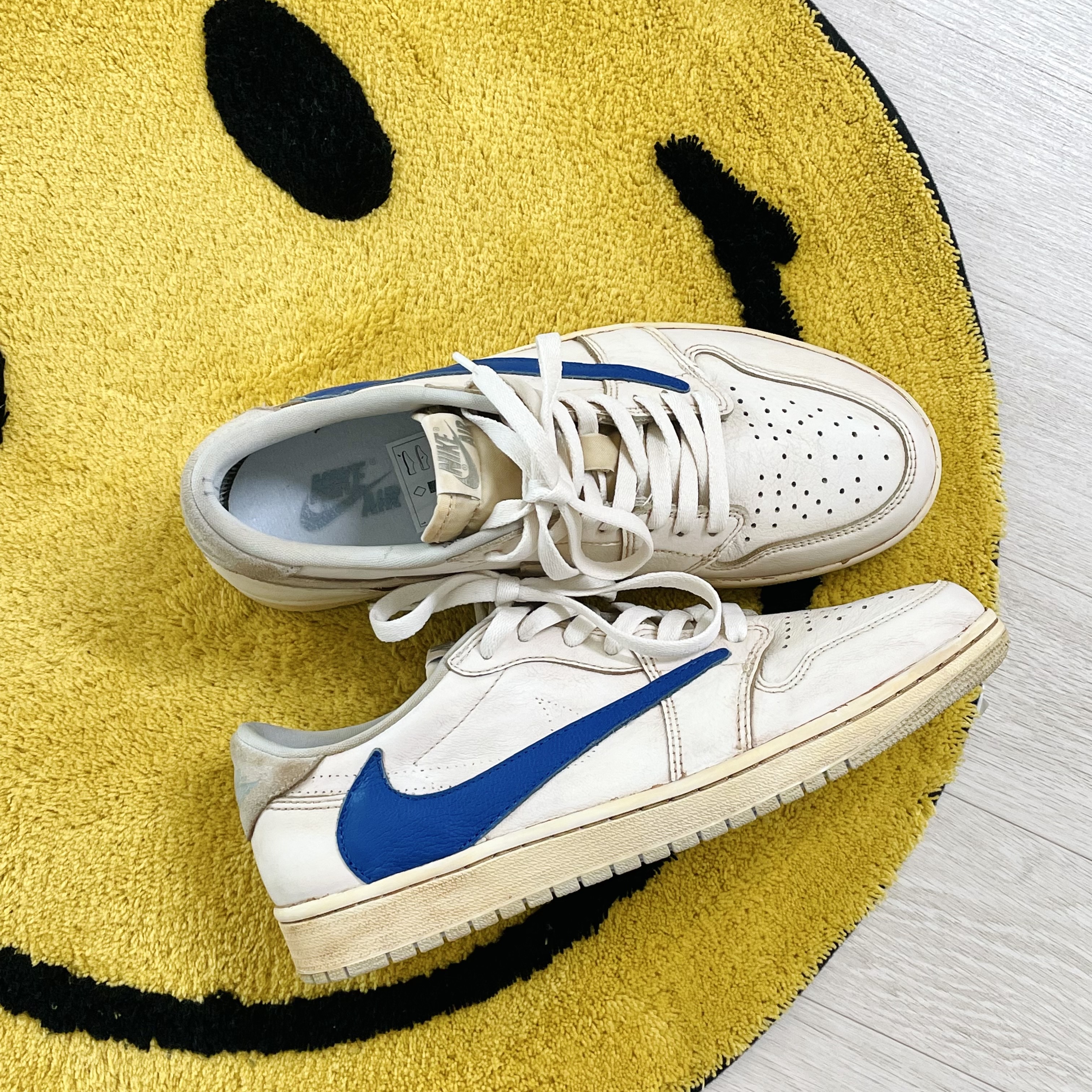 Jordan 1 Low OG Neutral Grey 착용 스타일