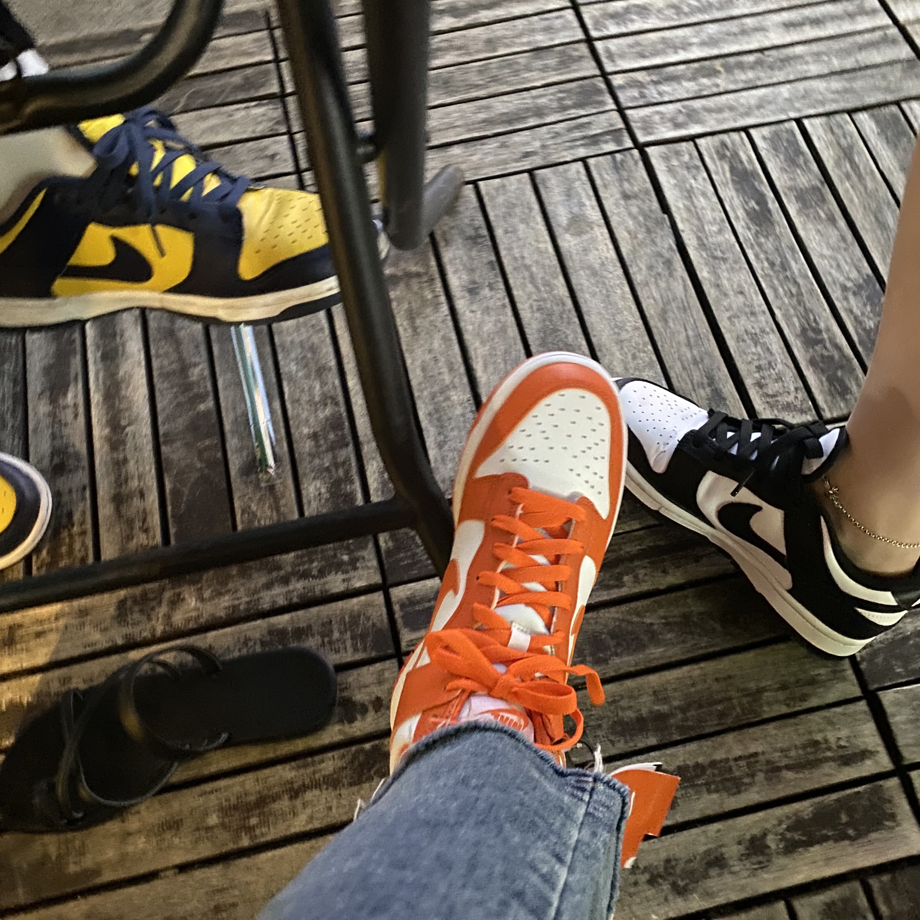 (GS) Nike Dunk Low Black, (W) Nike Dunk High Orange Blaze 착용 스타일