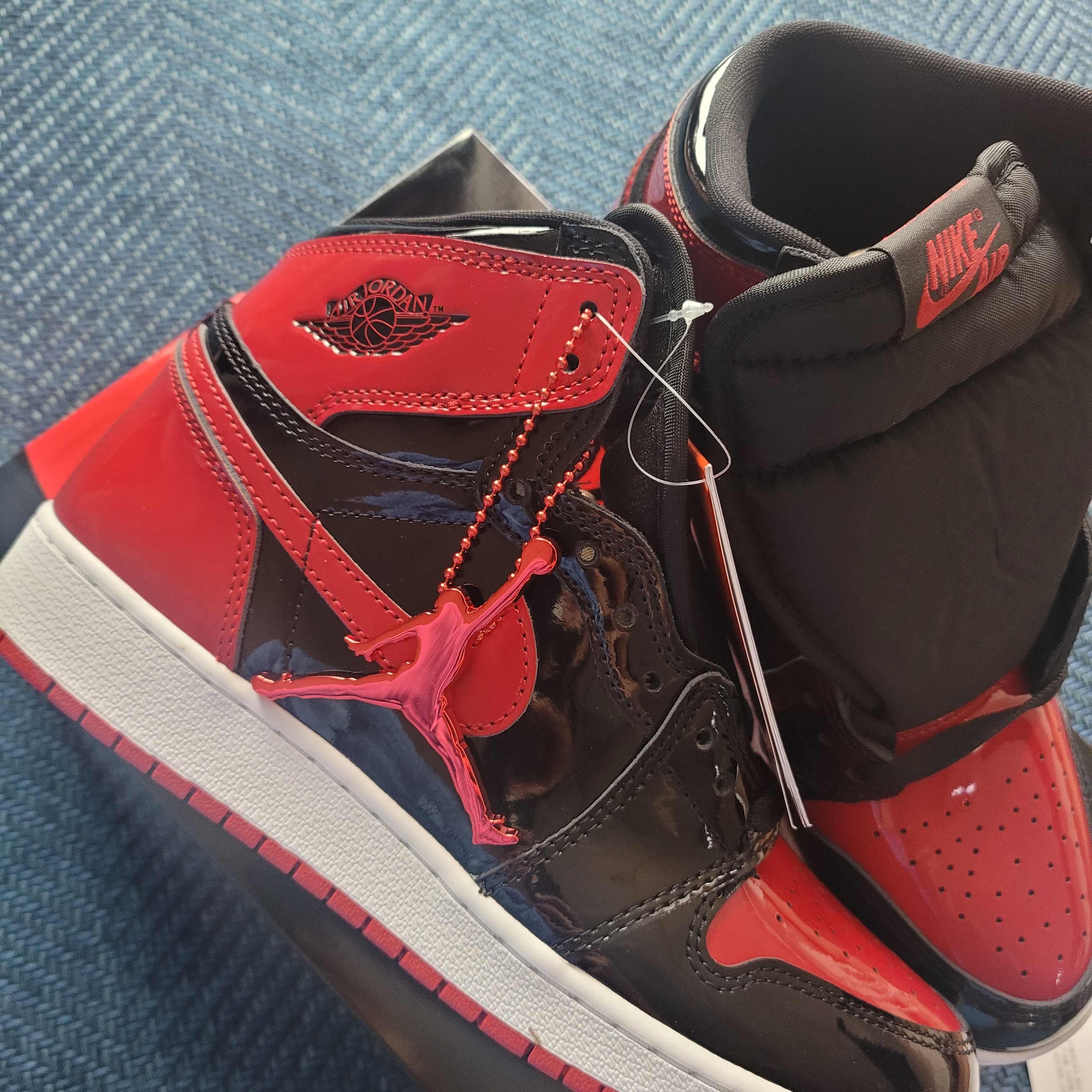 (GS) Jordan 1 Retro High OG Patent Bred ์ฐฉ์ฉ ์คํ์ผ