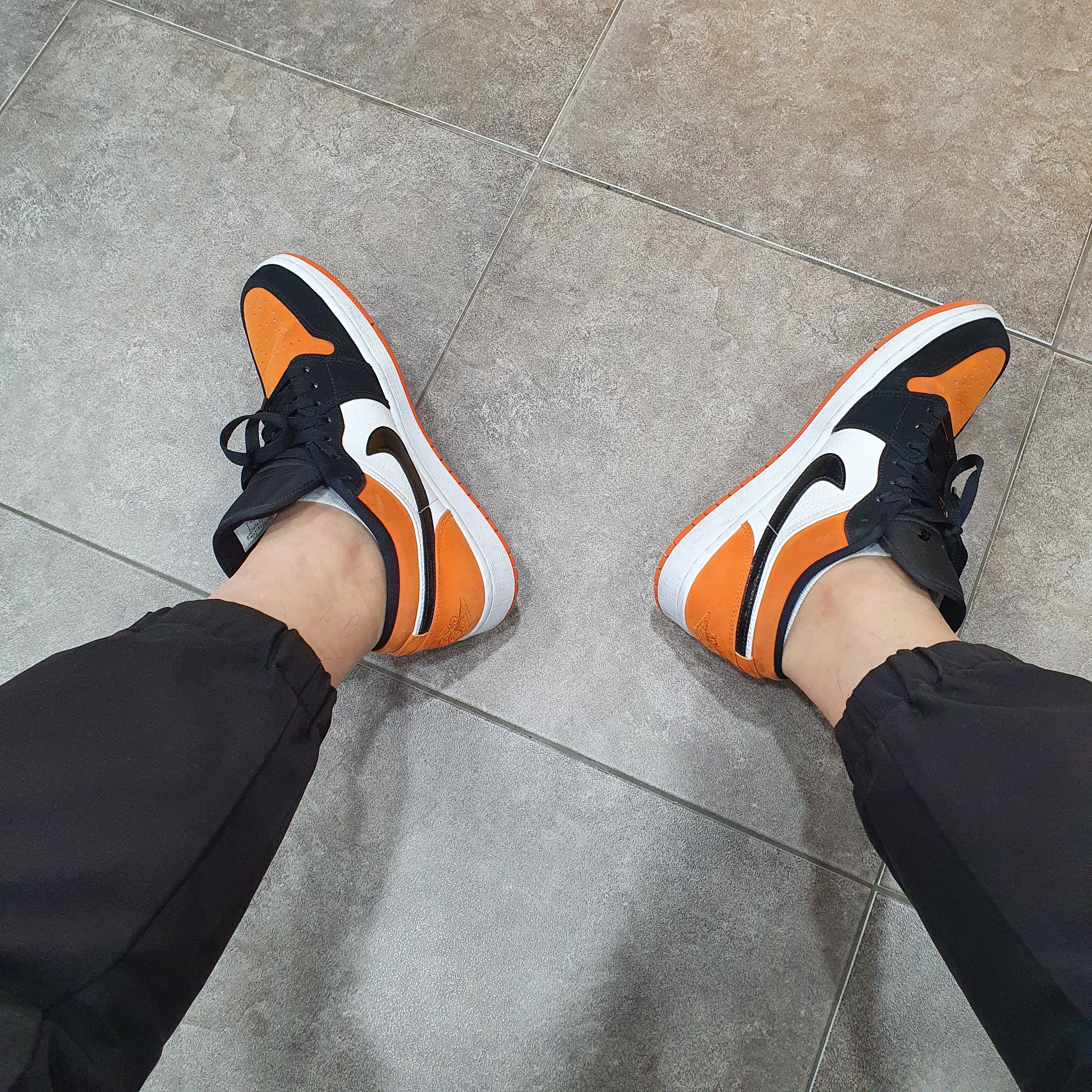 Jordan 1 Low Shattered Backboard 착용 스타일 - 4