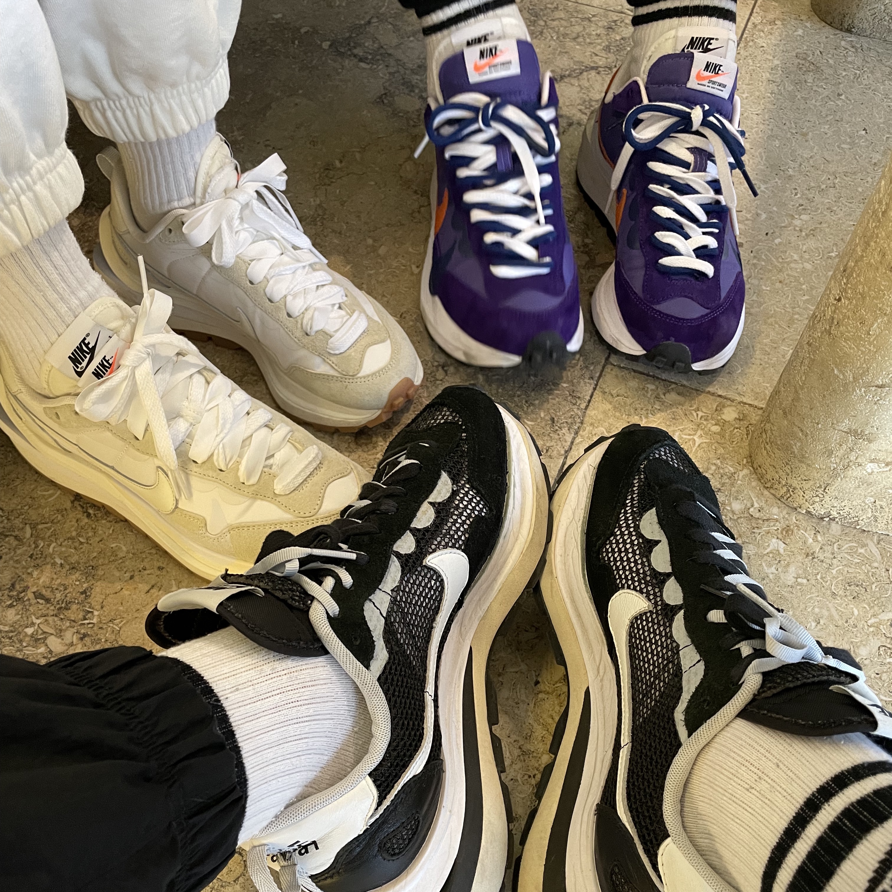 Nike x Sacai VaporWaffle Black White, Nike x Sacai VaporWaffle White and Gum 착용 스타일 - 2