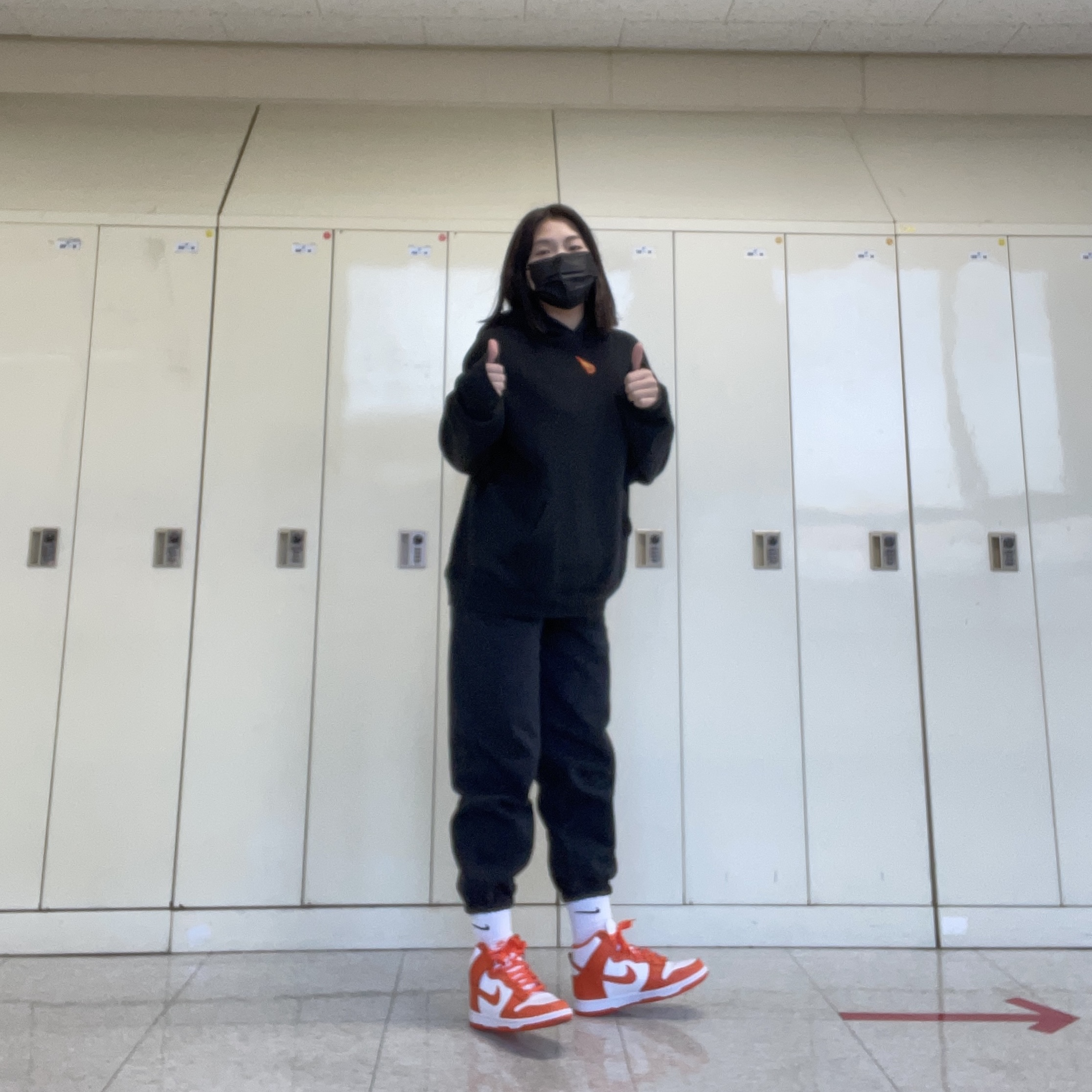 Nike Dunk High Retro Orange Blaze, Nike M NRG Sweatpants Black 착용 스타일 - 1