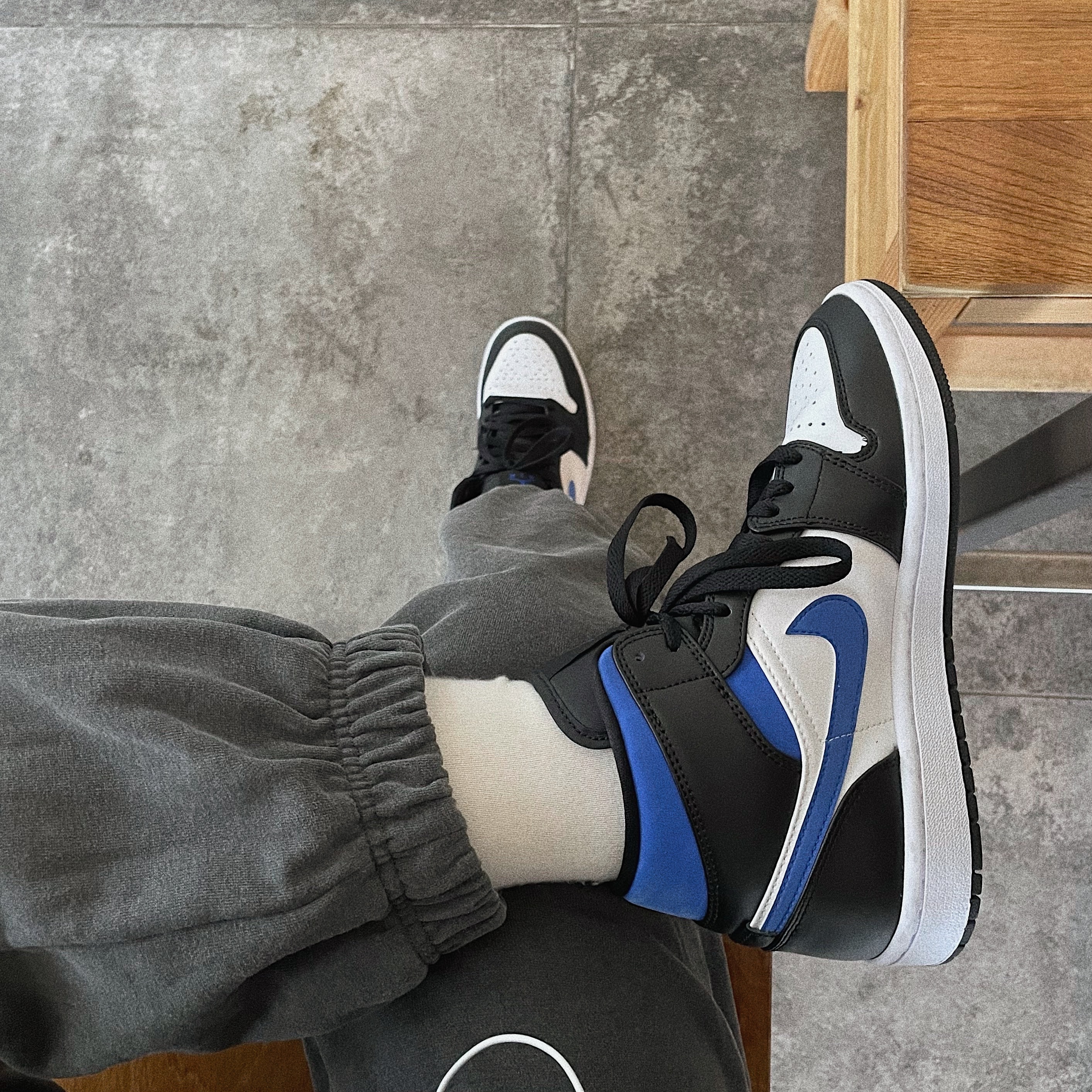 Jordan 1 Mid Racer Blue 착용 스타일 - 2