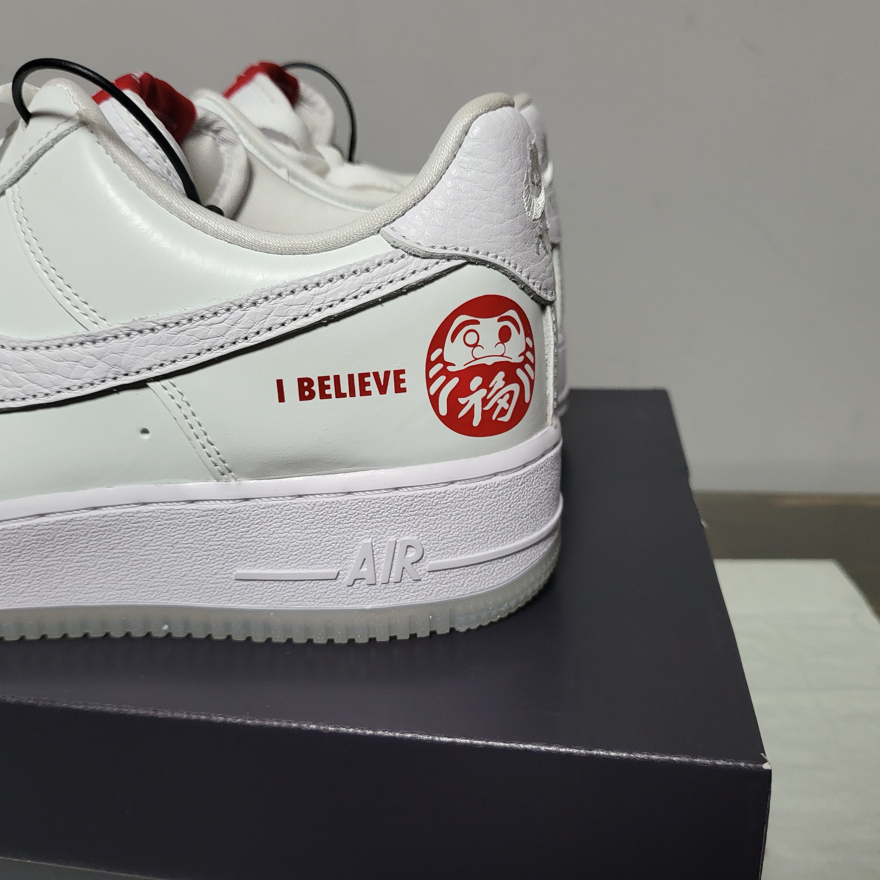 Nike Air Force 1 Low '07 PRM I Believe 착용 스타일 - 4