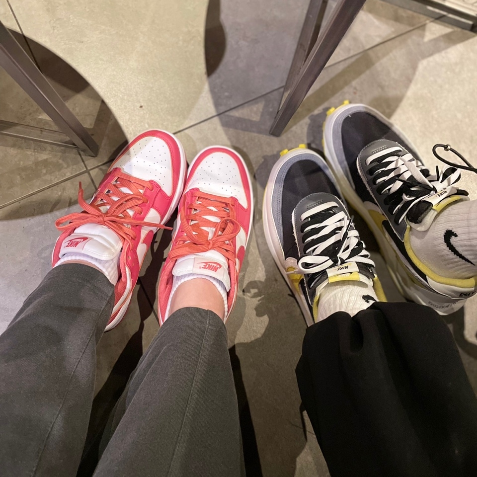 (W) Nike Dunk Low Archeo Pink, Nike x Sacai x Undercover LDWaffle Black Bright Citron 착용 스타일