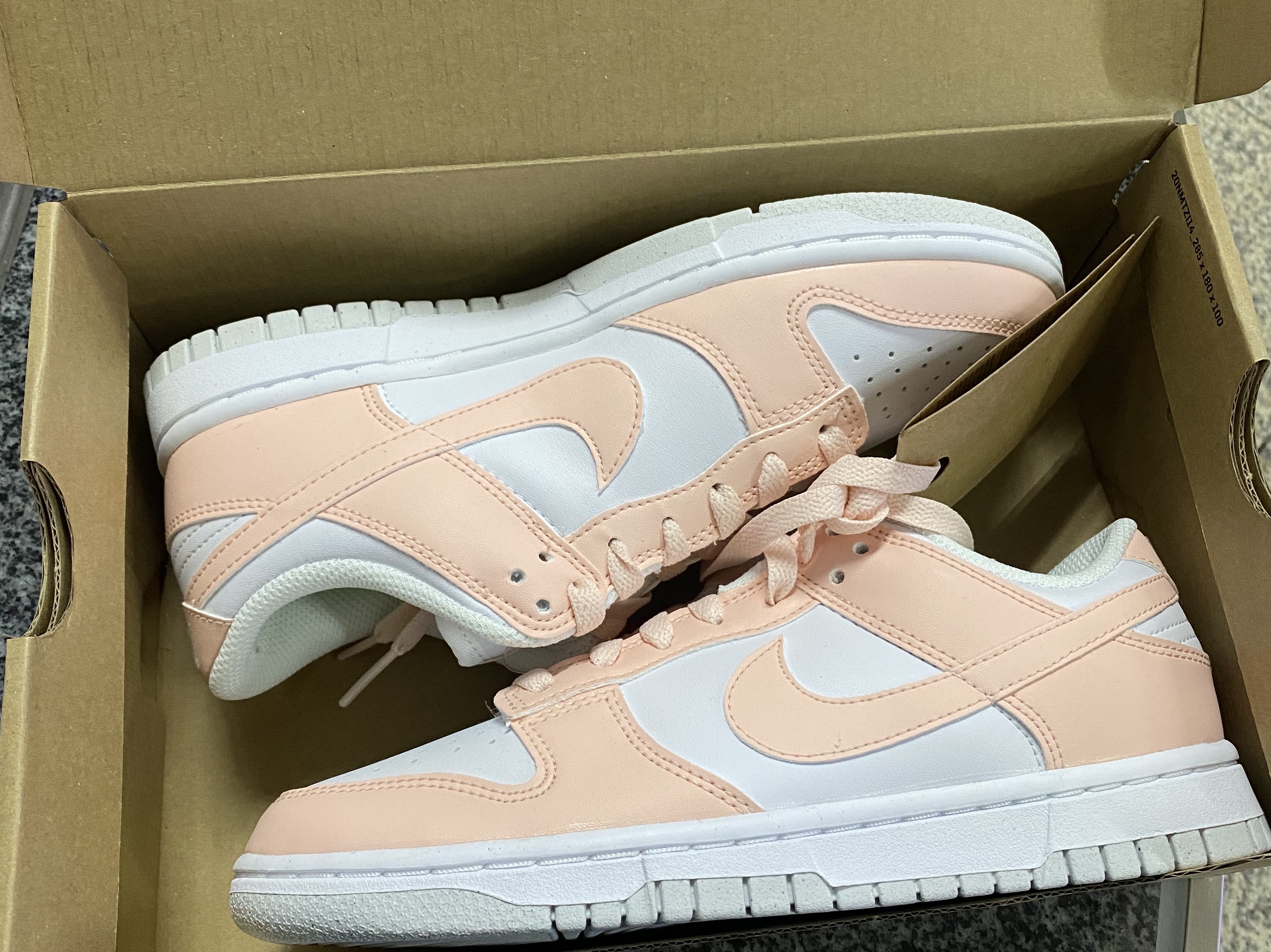 (W) Nike Dunk Low Next Nature Pale Coral 착용 스타일