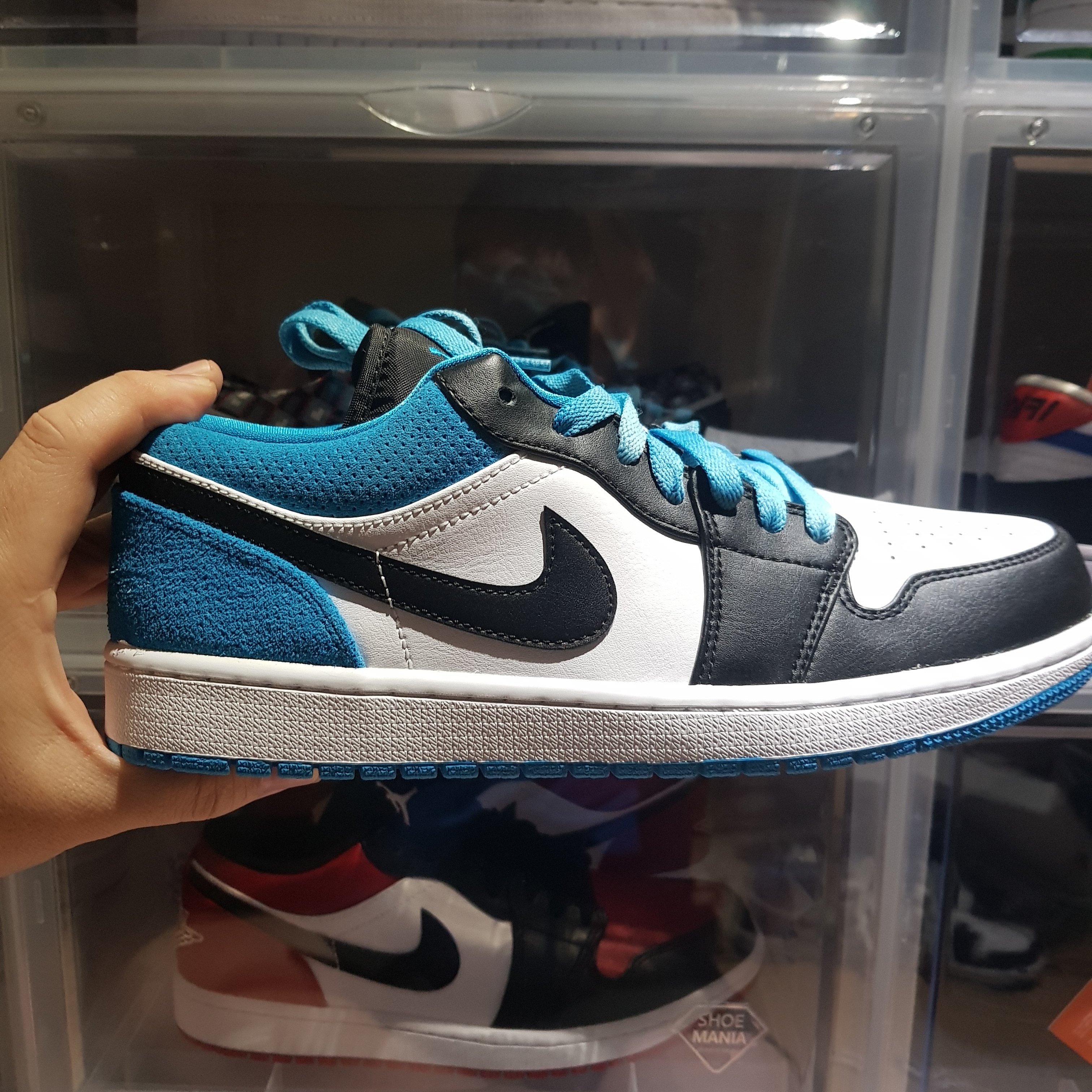 Jordan 1 Low SE Laser Blue 착용 스타일
